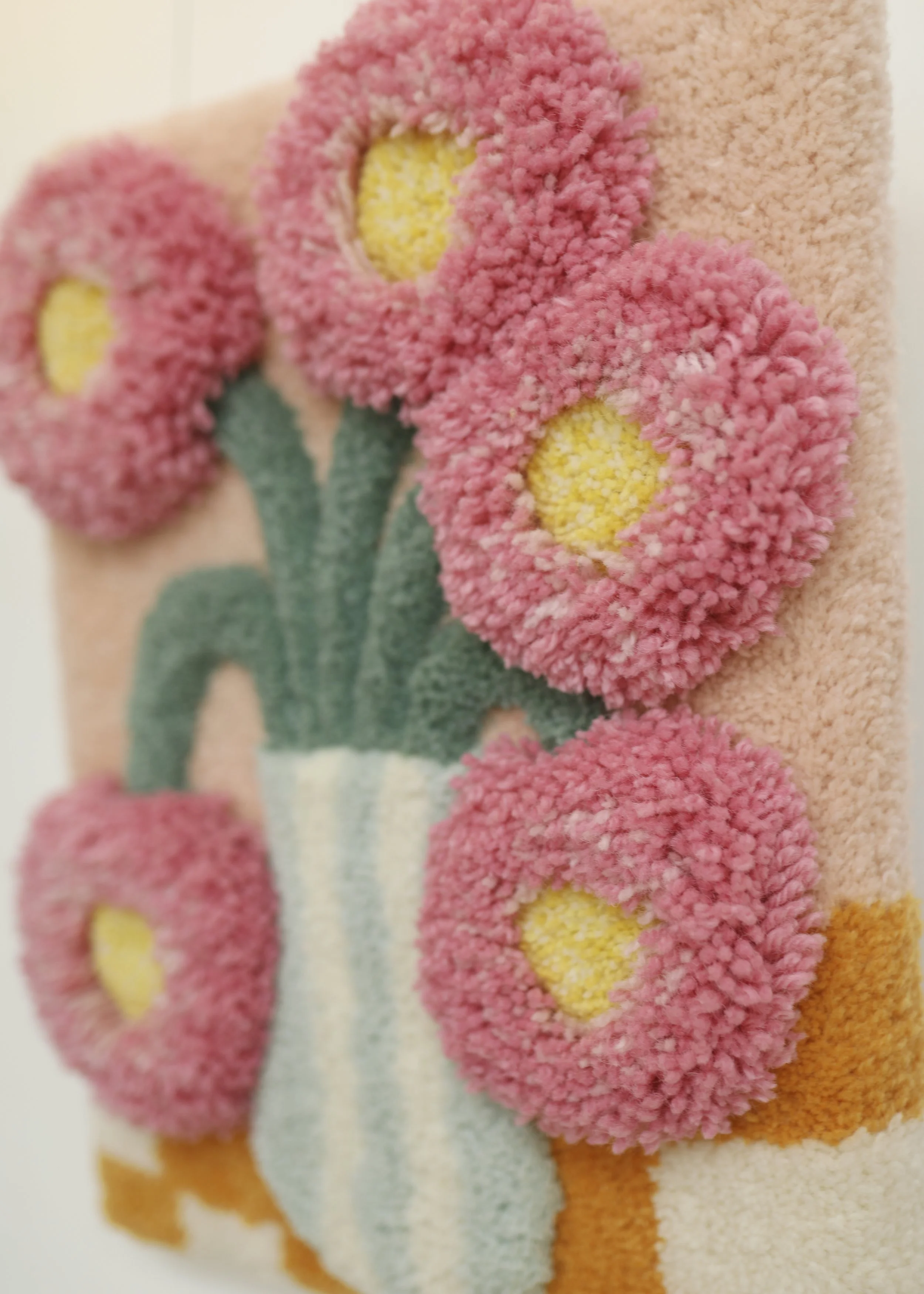 SmallThings-Hang 6.jpg