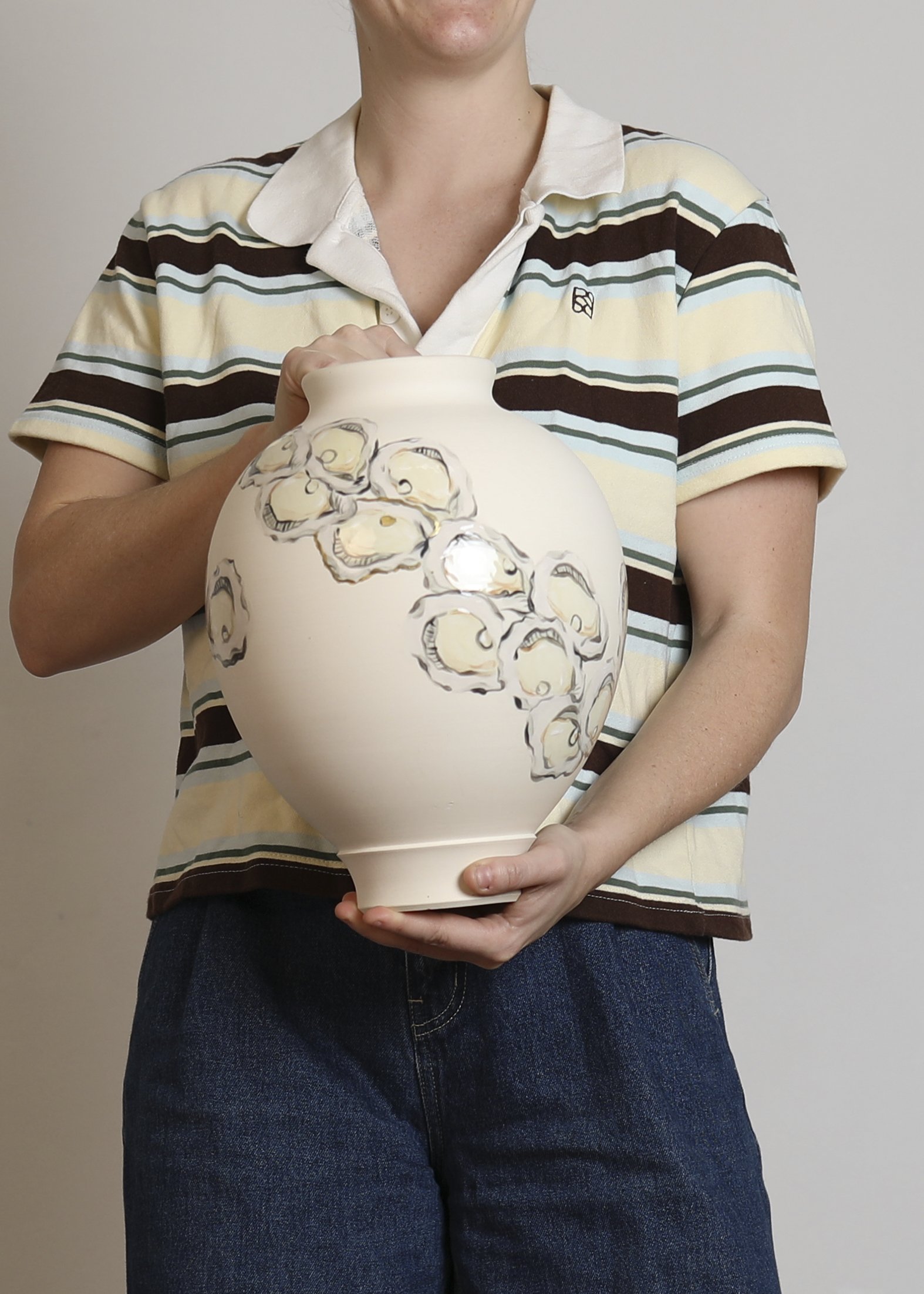 HoldingArtworkImage 20.jpg