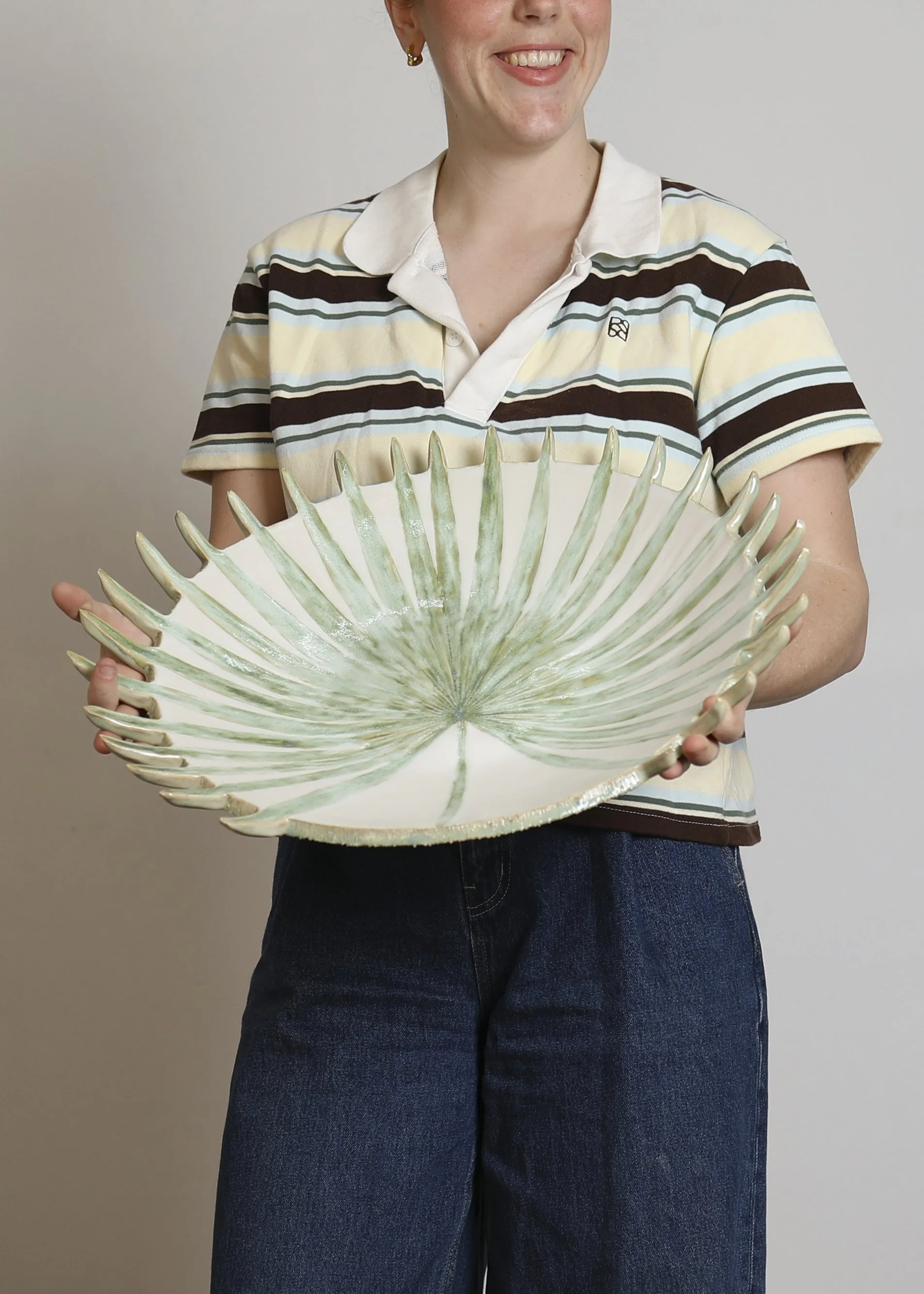 HoldingArtworkImage 23.jpg