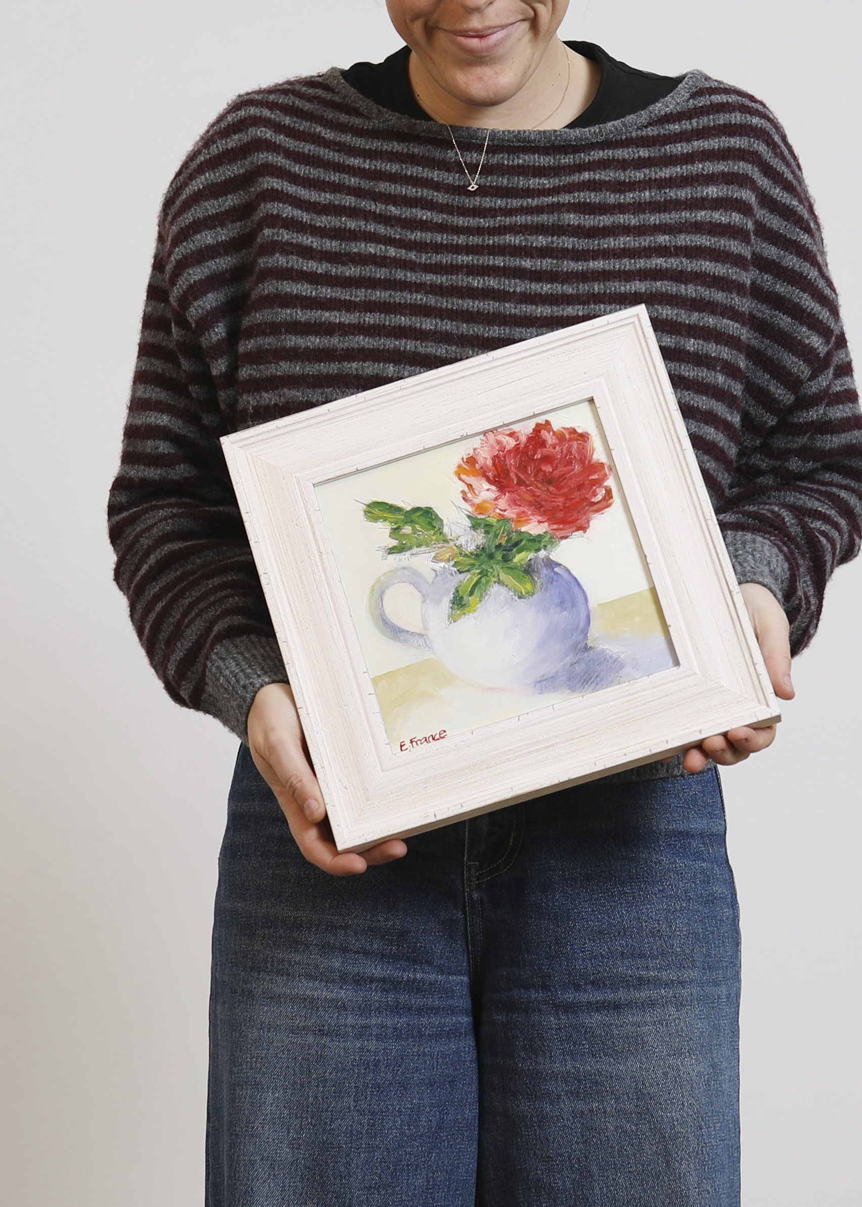 SmallThings-Holding 12.jpg