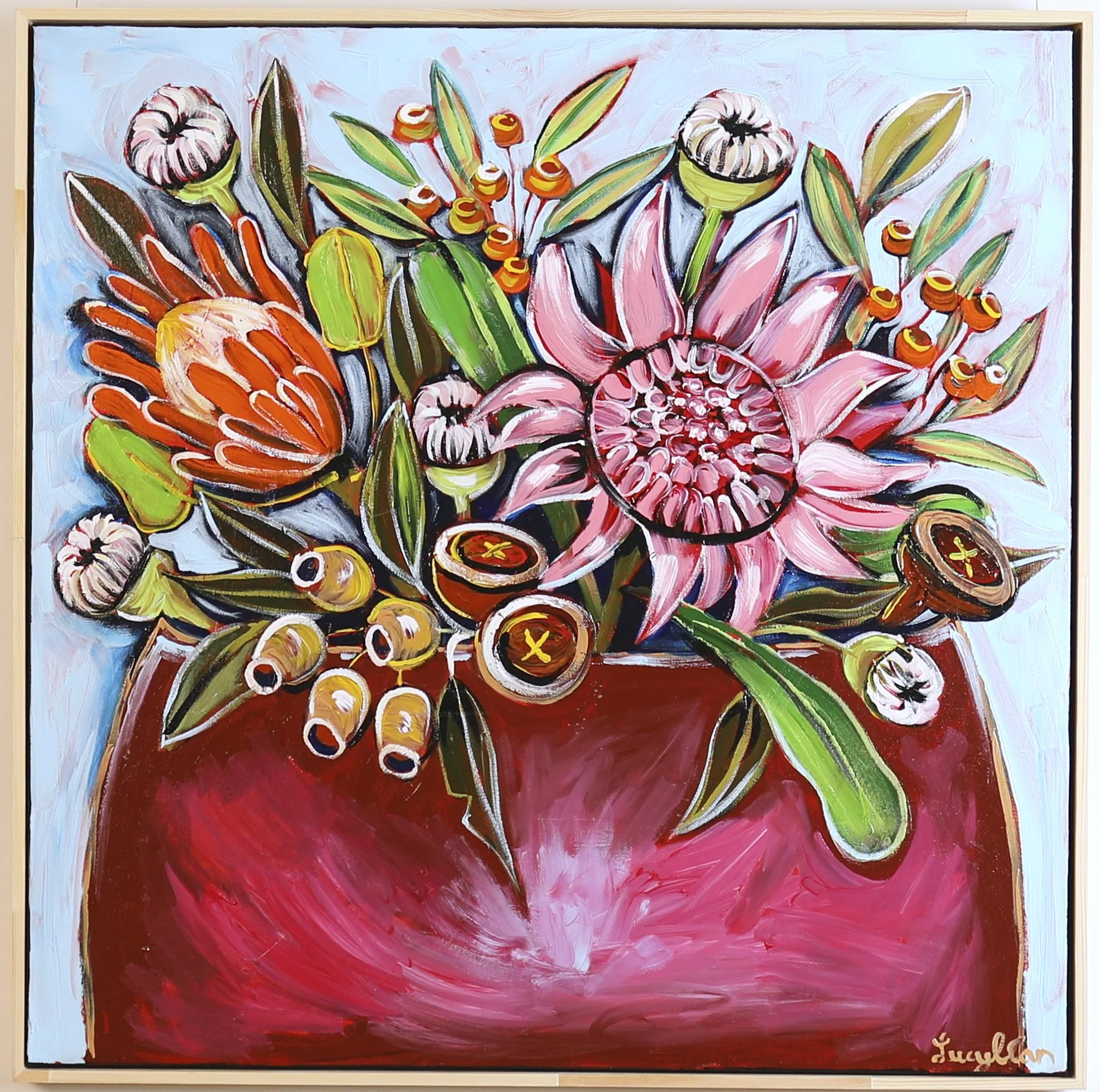 Lucy Car - Magenta vase