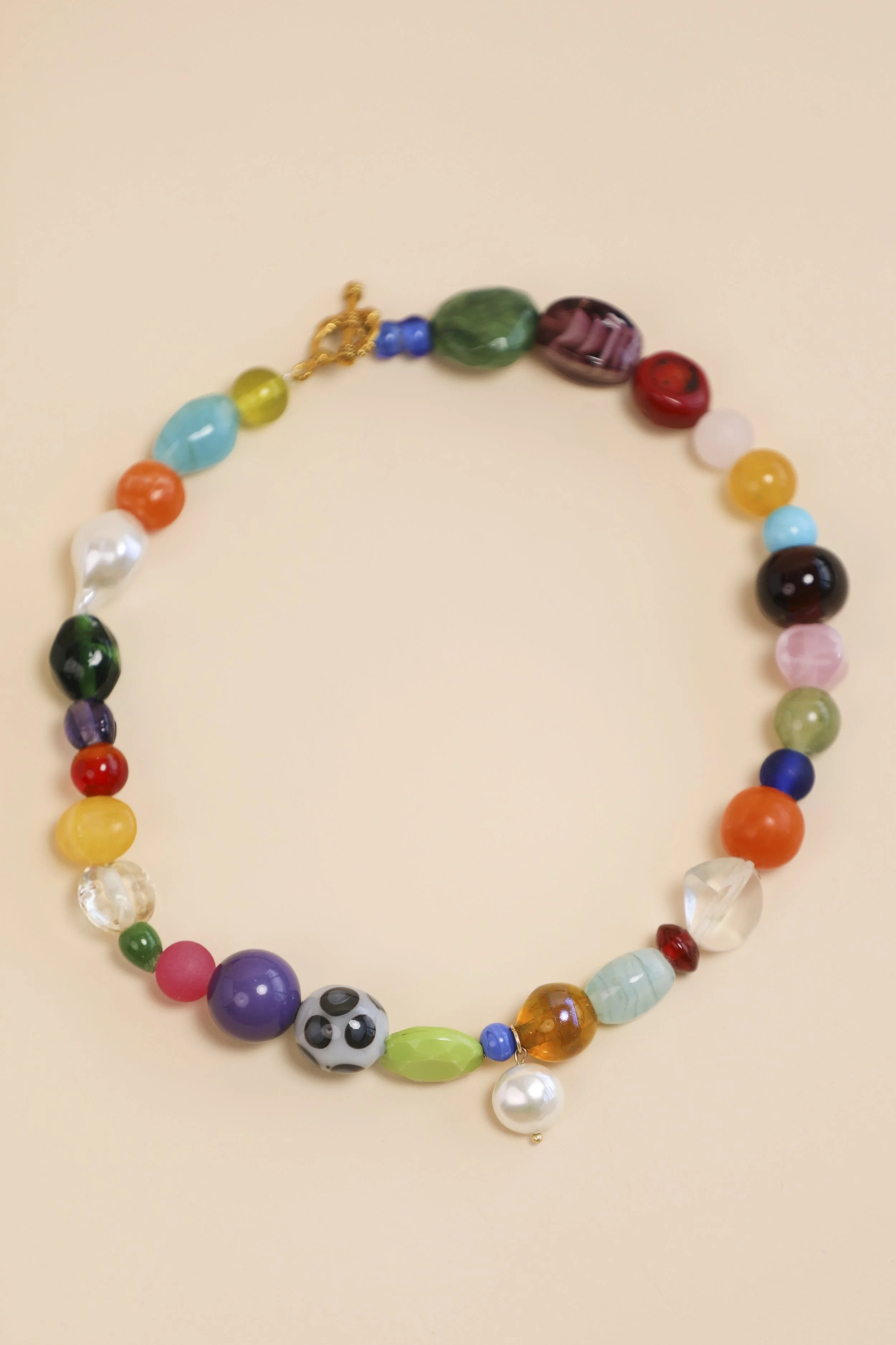 Necklace-Pearly 3.jpg