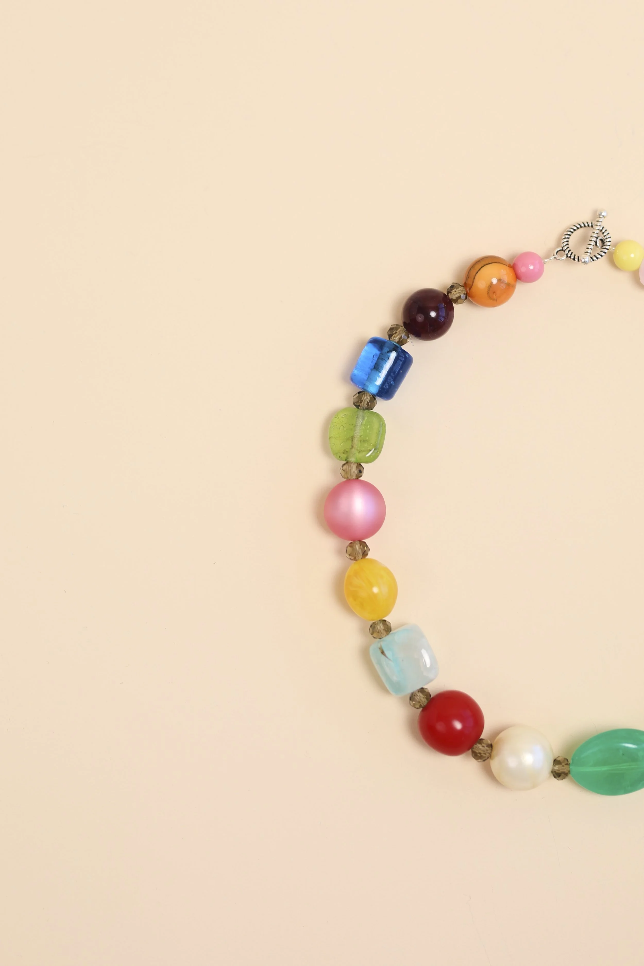 Necklace-SpaceBetween 6.jpg