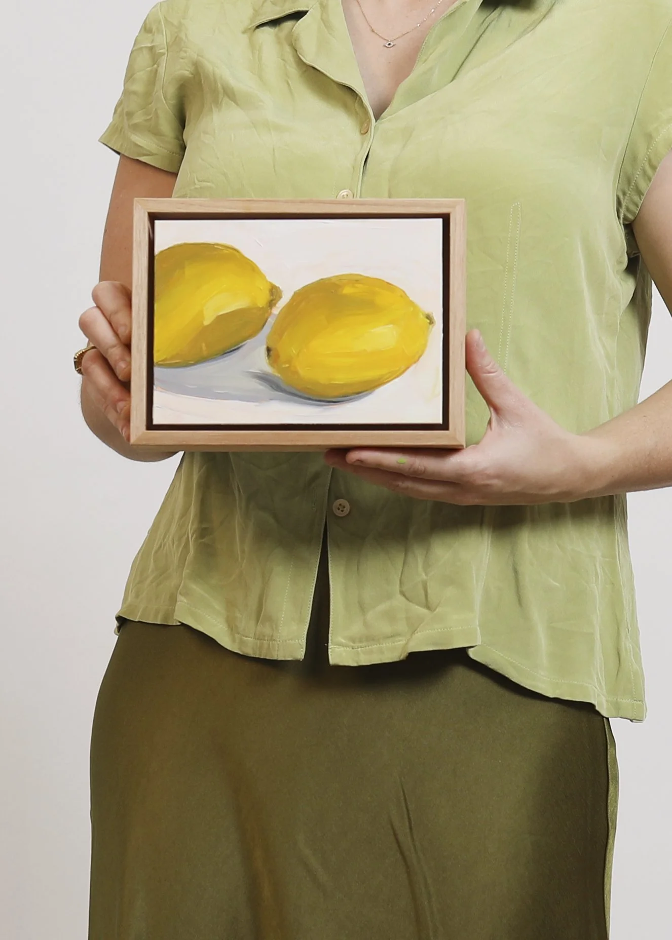 SmallThings-Holding 47.jpg