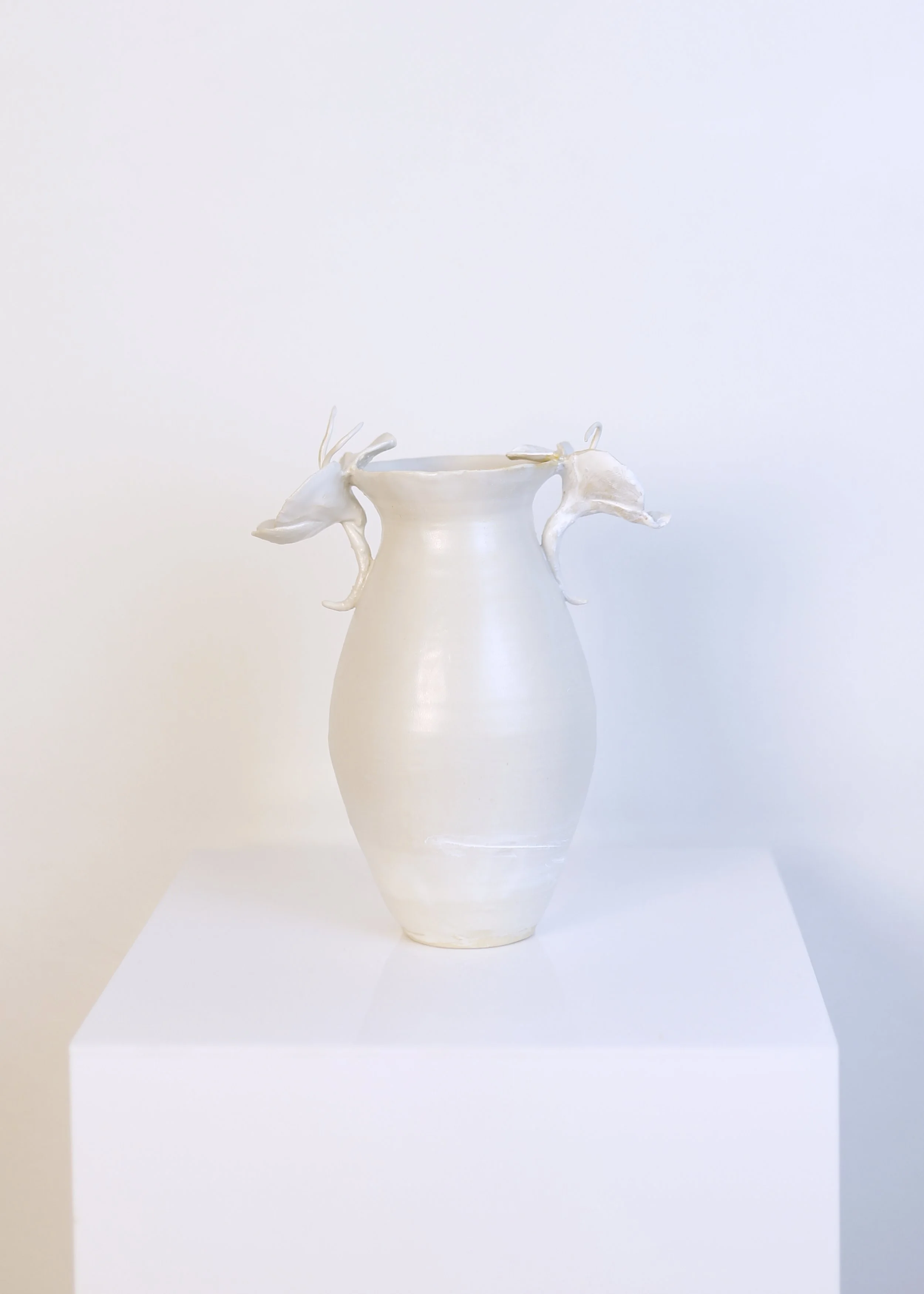 Kuan Chen - White Orchids 1