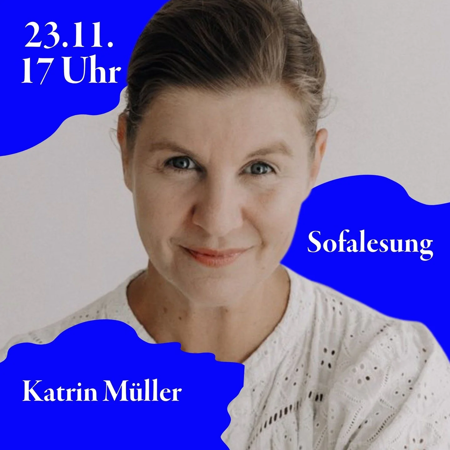 Sofalesung mir Katrin M&uuml;ller
Sie legt mit Jetzt blo&szlig; nicht heulen ein &uuml;berzeugendes literarisches Deb&uuml;t vor. 
Clara Bergmann, achtunddrei&szlig;ig, beruflich und privat auf Erfolgskurs, bricht zusammen. Die zweite Fehlgeburt und 
