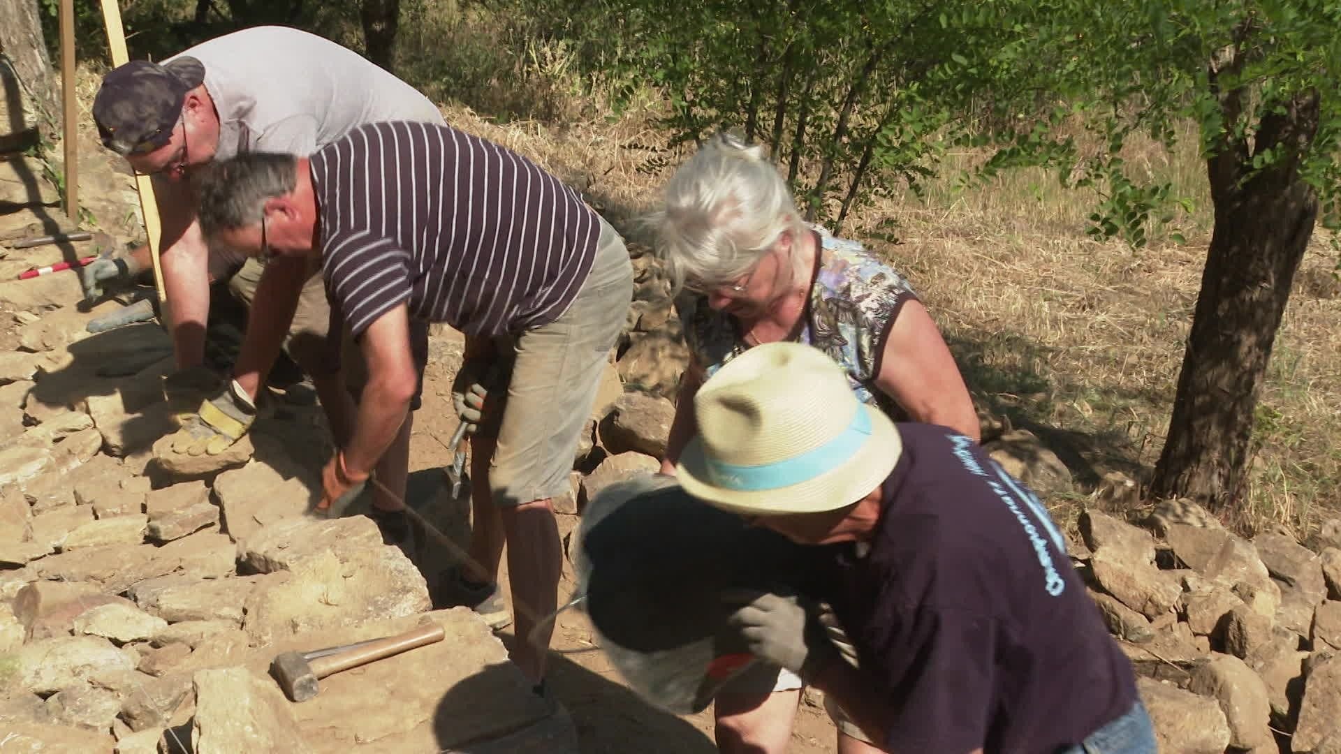 Chantier participatif pierres sèches