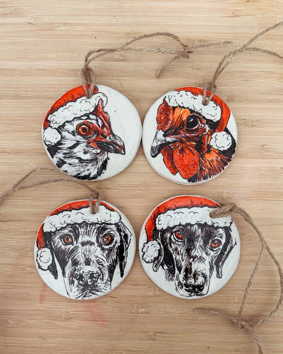 Cookie, Licorice, Sweep &amp; Sooty

A special Christmas commission and delivery that headed out just in time for a special surprise! 

And yes! We&rsquo;ll be doing these again next year! 

Commissions 👉 www.artbychelseaanne.com

#basscoast #art #w