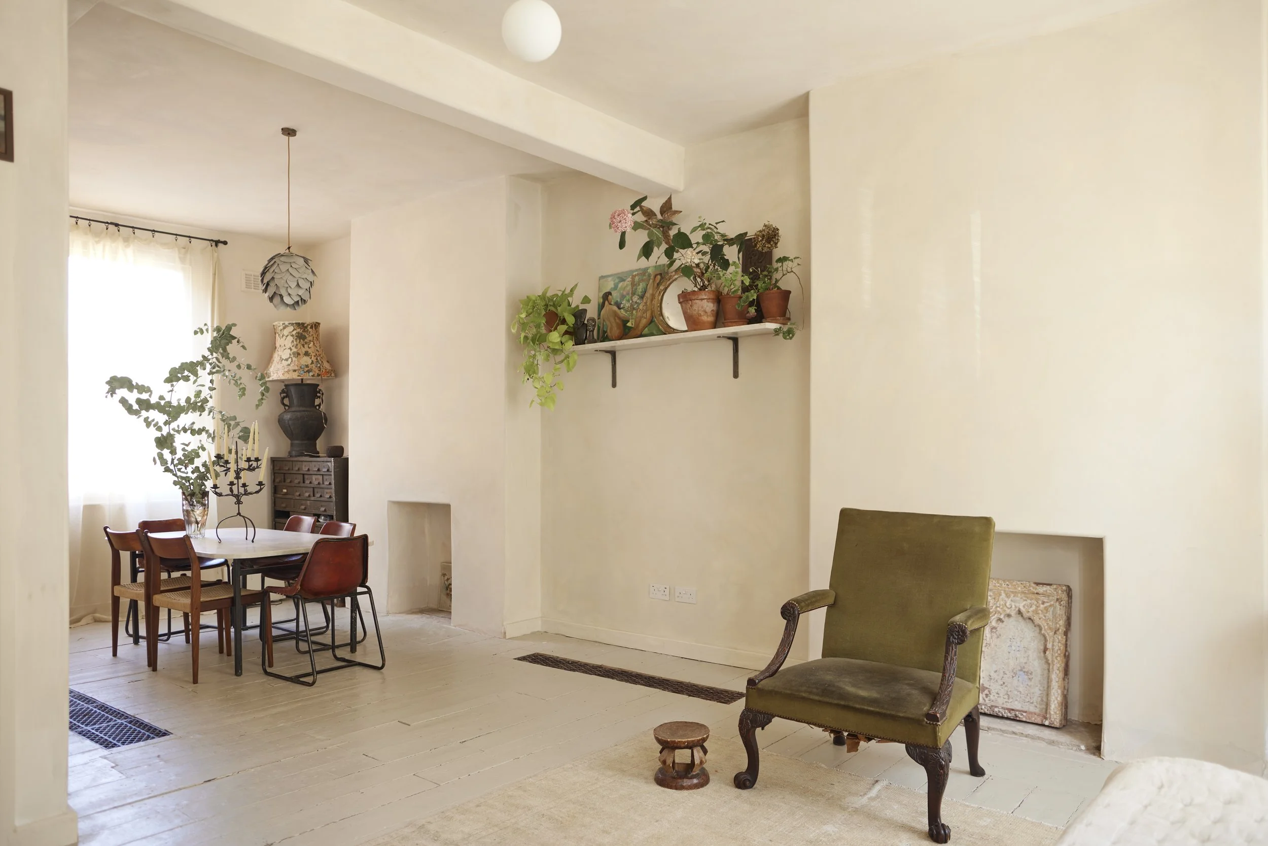 LHO 012, Neutral living room, with vintage furniture, West London