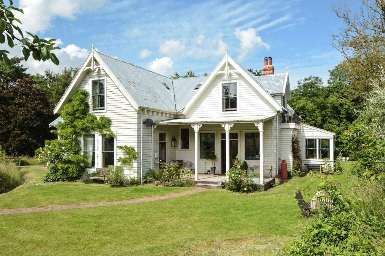Colonial style white timber house for filming and photography located in Kent