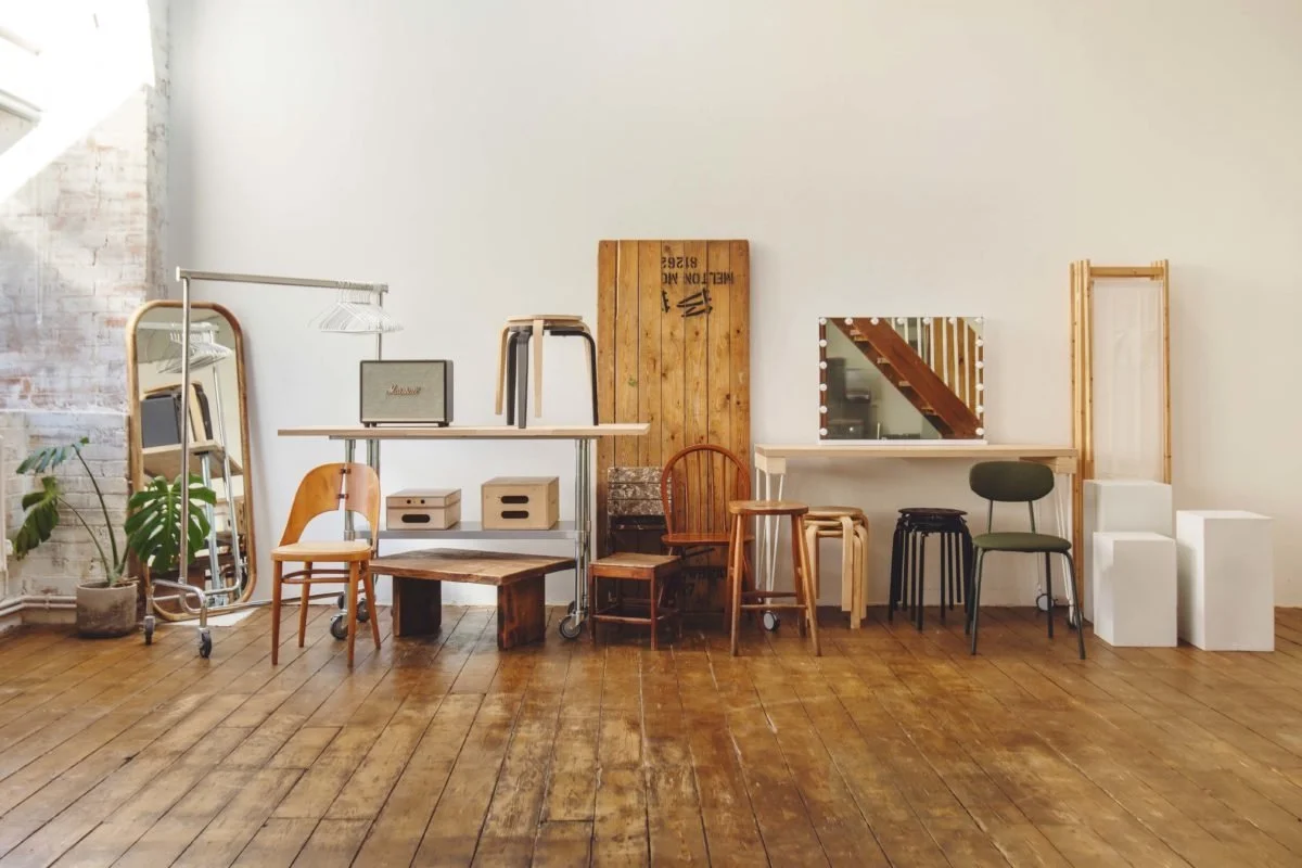 STU_031

 Location - East London     Size - 861 sq ft  


 Studio, Warehouse, Events 
 East London 

 https://images.squarespace-cdn.com/content/v1/64620b0575ea8d4e29a55a87/fc80862a-d436-4437-b17e-0d31618f2056/2.jpeg?format=2500w 
 https://images.squ