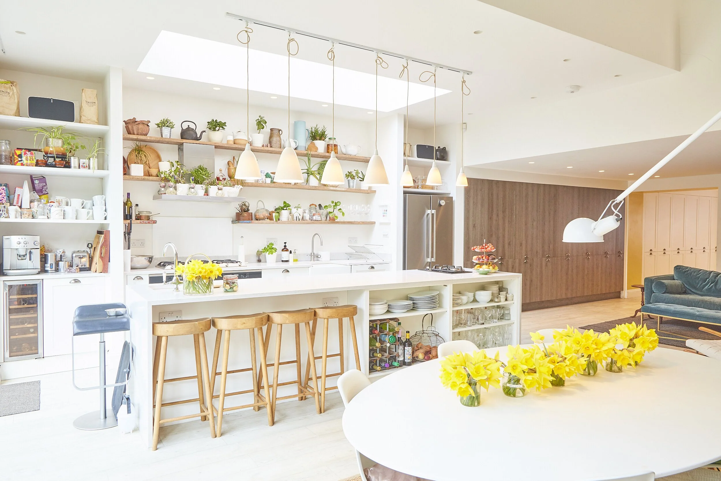 LHO_008

 Location - North London      Style - Georgian  

 London house  
 North London 

 https://images.squarespace-cdn.com/content/v1/64620b0575ea8d4e29a55a87/cce3dc9c-630f-4f97-91ef-4761639ecbc0/15.jpeg?format=1500w 
 https://images.squarespace-