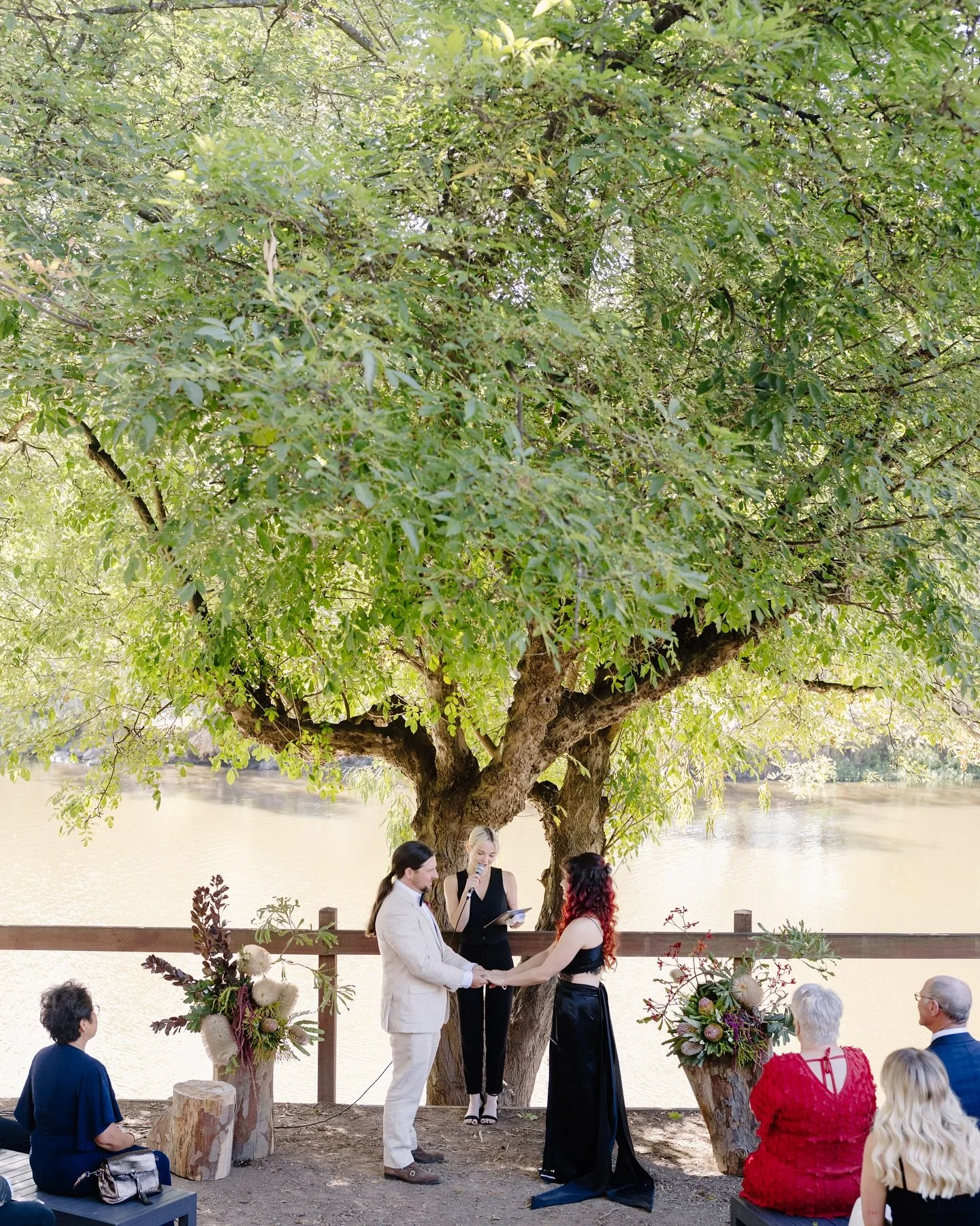 🖤Chris + Christine🖤what a dream🖤

A day full of love at Studley Park Boathouse. So cool, so them - and such a joy to capture.

@studleyparkboathouse