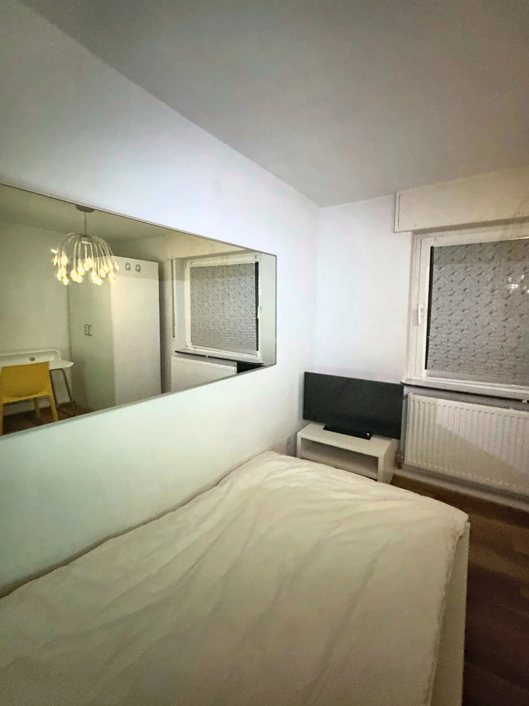 A319 (Hochparterre)