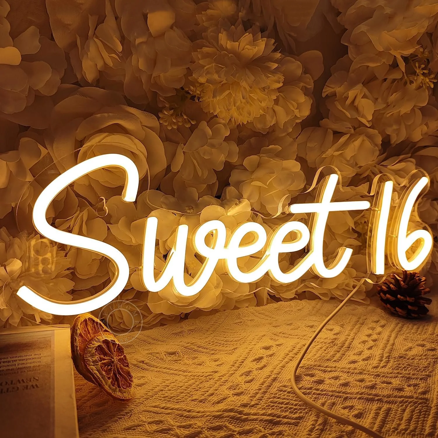 ITEM: 742

Neon Sign. 
Sweet 16

Add to any backdrop or Candy Cart Design. 