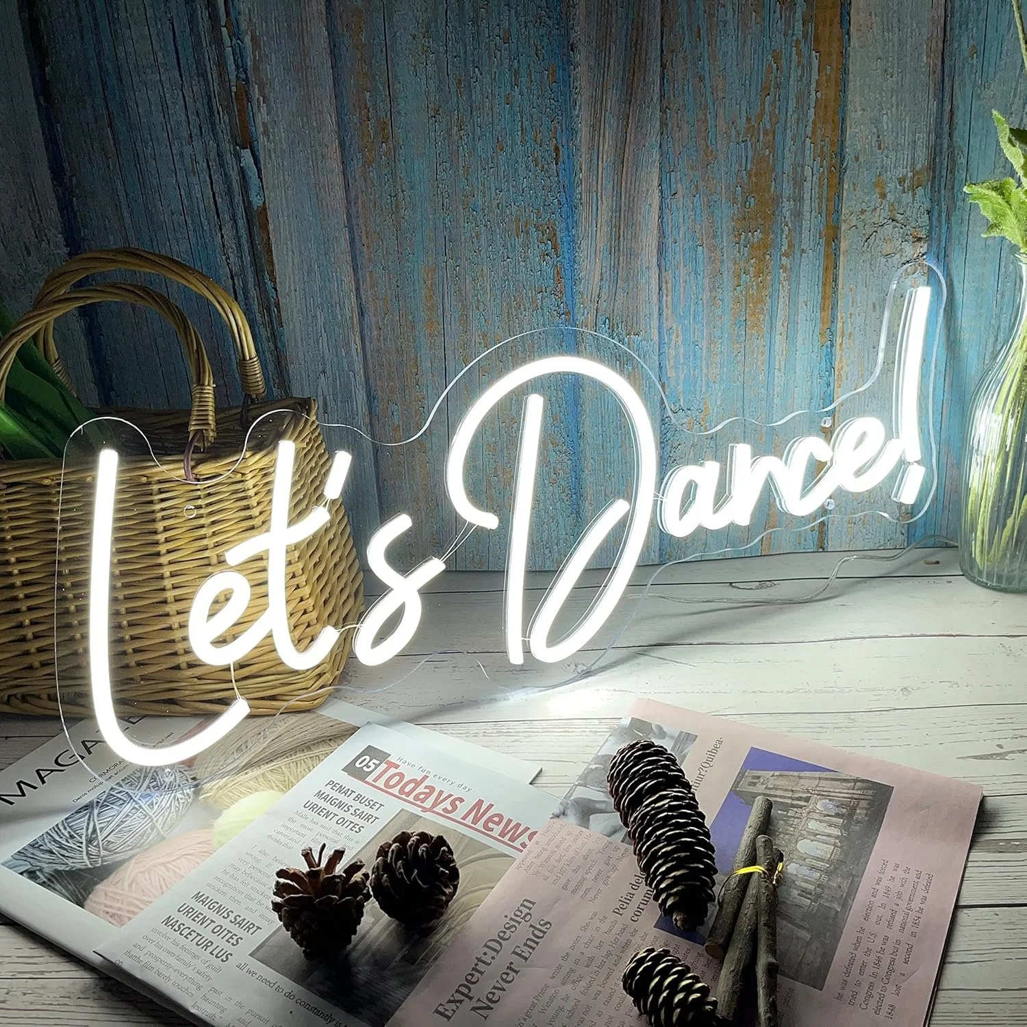 ITEM: 745

Neon Sign. 
Let's Dance

Add to any backdrop or Candy Cart Design. 