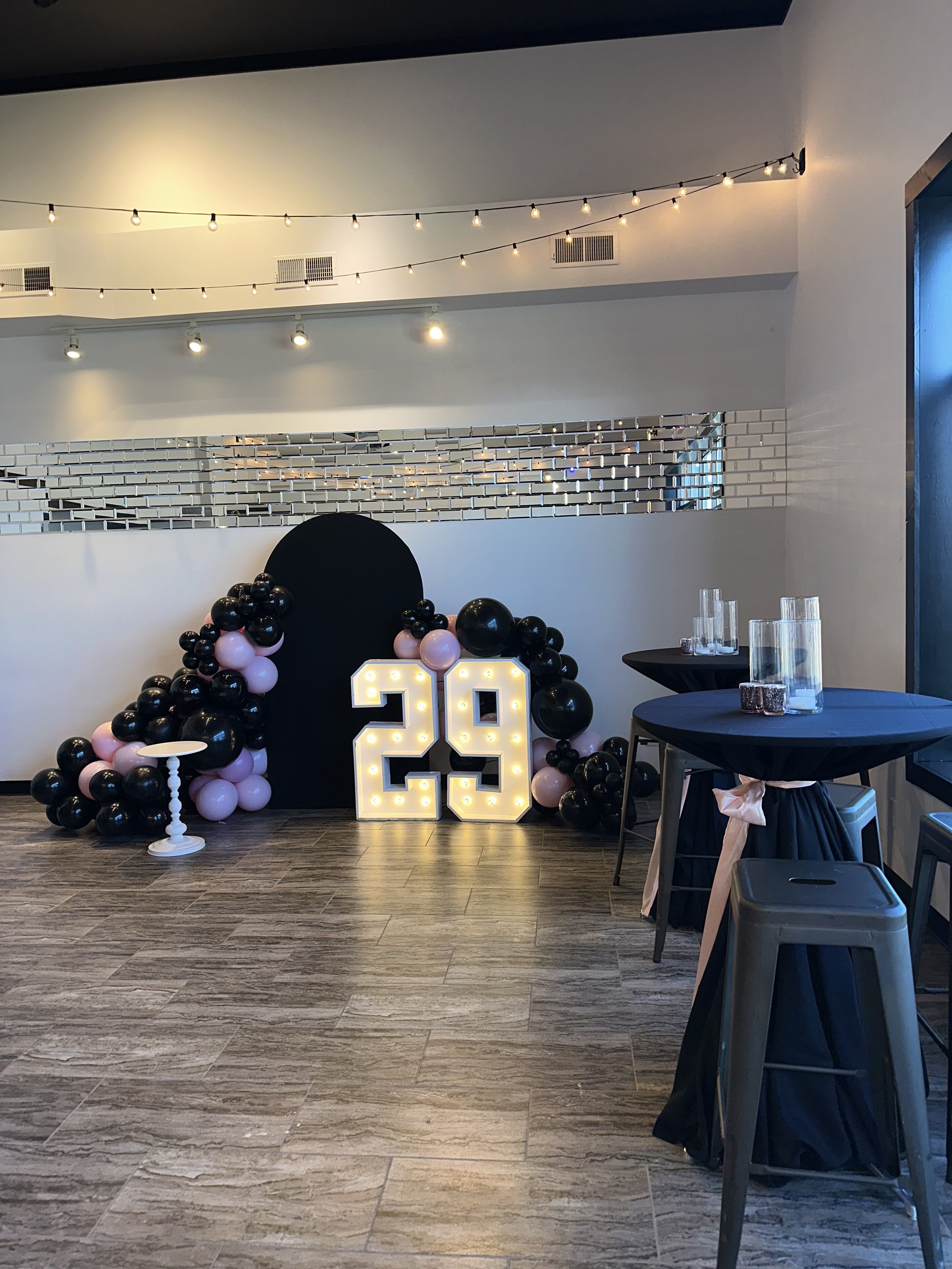 ITEM #721: Marquee Solo Chiara Package. Includes: Backdrop, Marquee Numbers, Double Balloon Garlands with Pooling

SHAPE: CIRCLE, ELABORATE
Colors?
Theme?

Give us a Call or Fill out our Form. We can customize a Design for you!

Send us an Email: inf