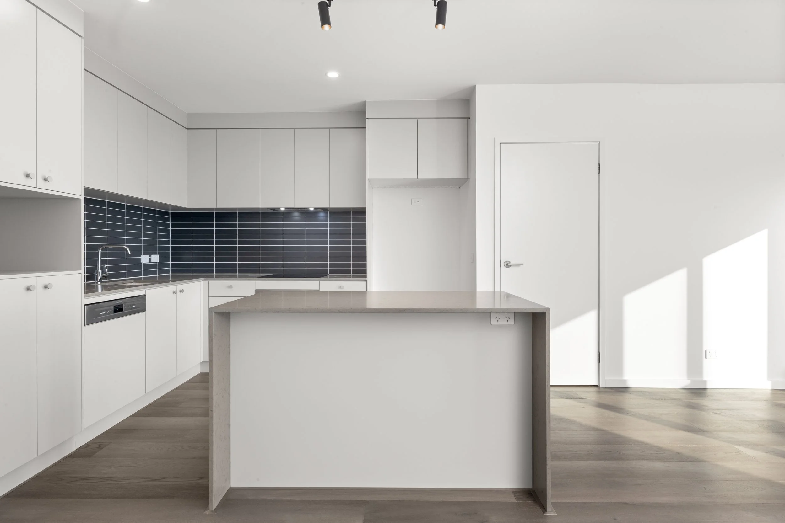 Corner of Negus CRS & Aspinall St Watson - 015.jpg