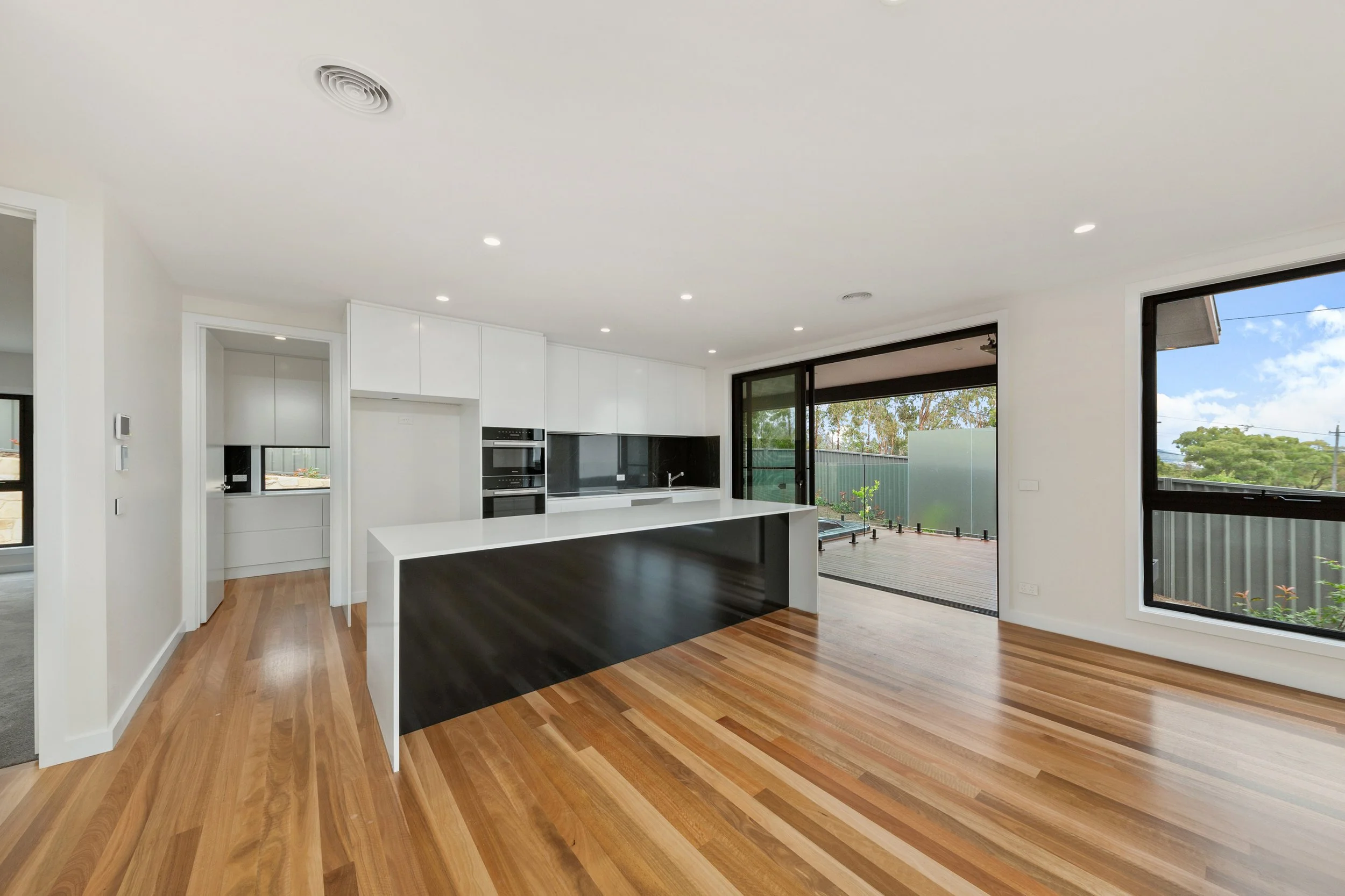 Chifley 9 Wurth Pl_08.jpg