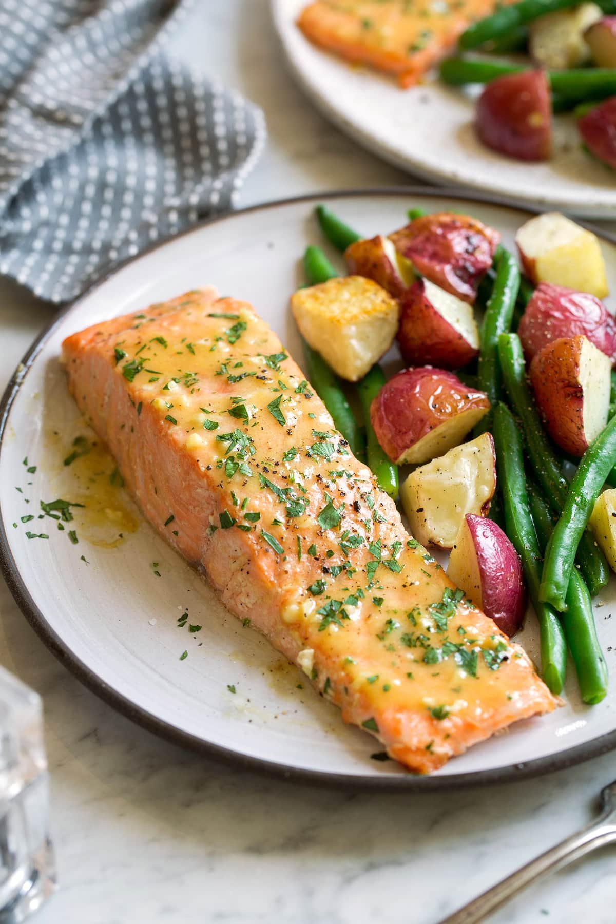 Healthy 30-Minute Meal: Salmon and Veggies — LOCAL FOODIE MOB