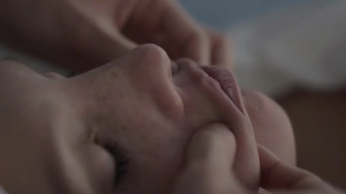 Face Massage: The Most Natural Way to Lift, Sculpt &amp; Rejuvenate Your Skin