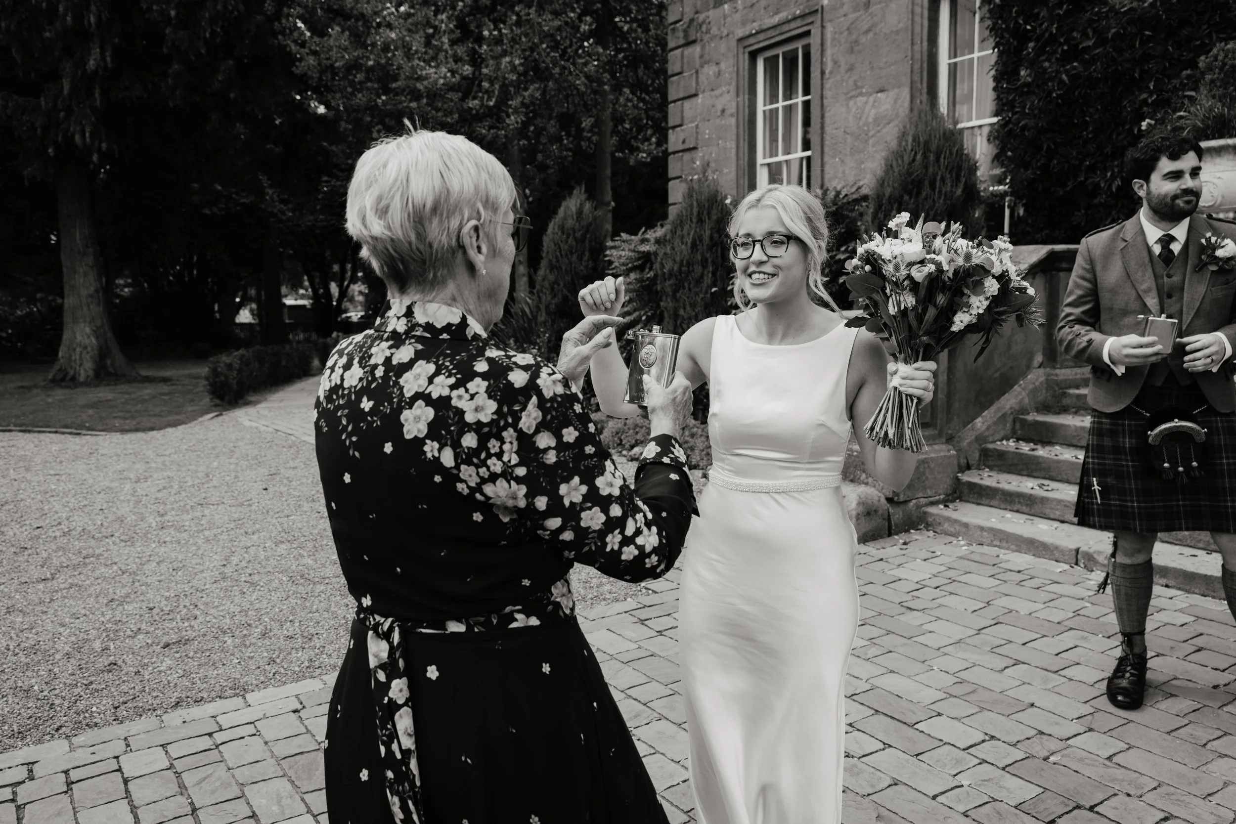 Kirsty & Josh -086.jpg