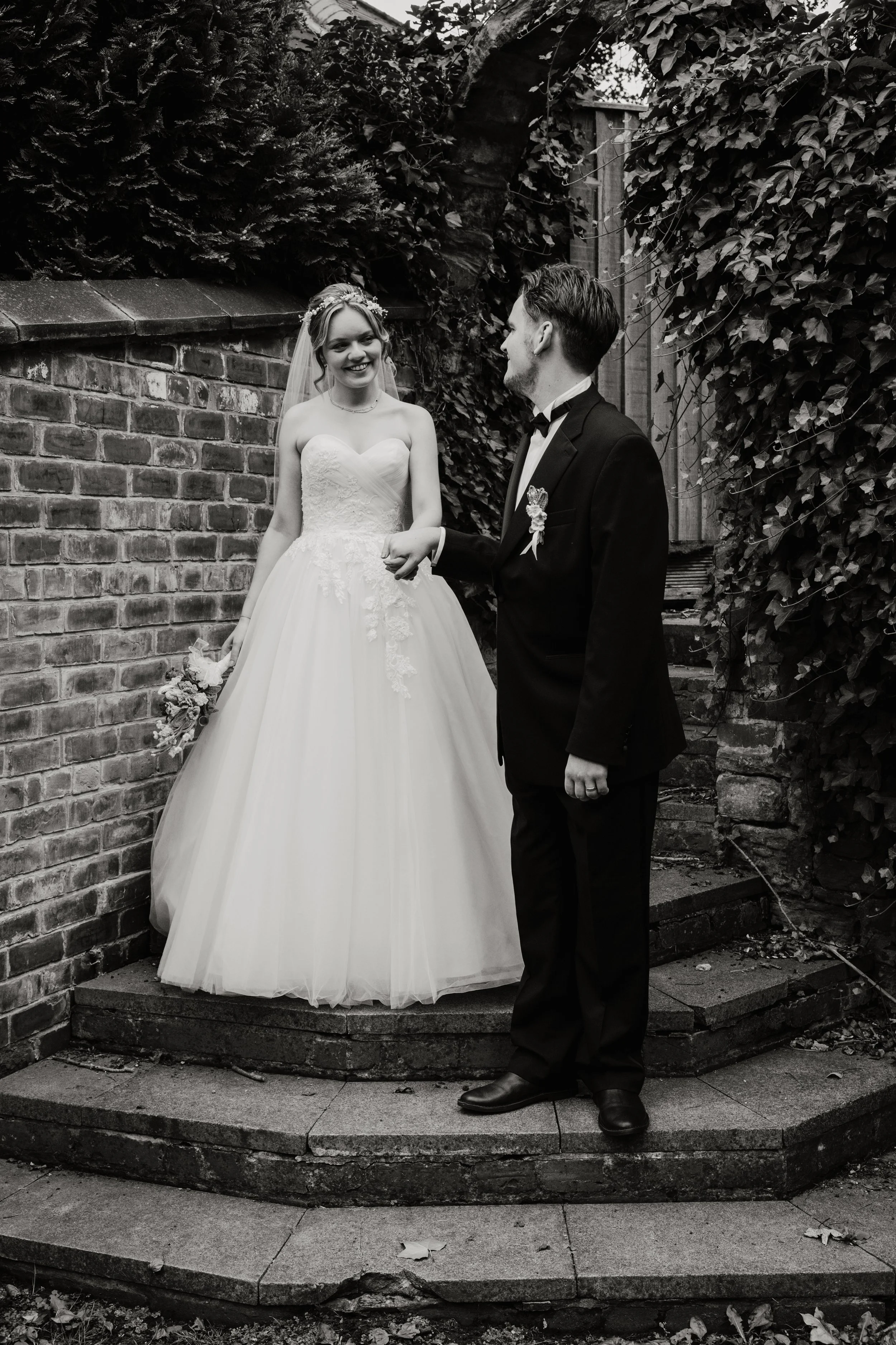 Laura & Cain-059.jpg