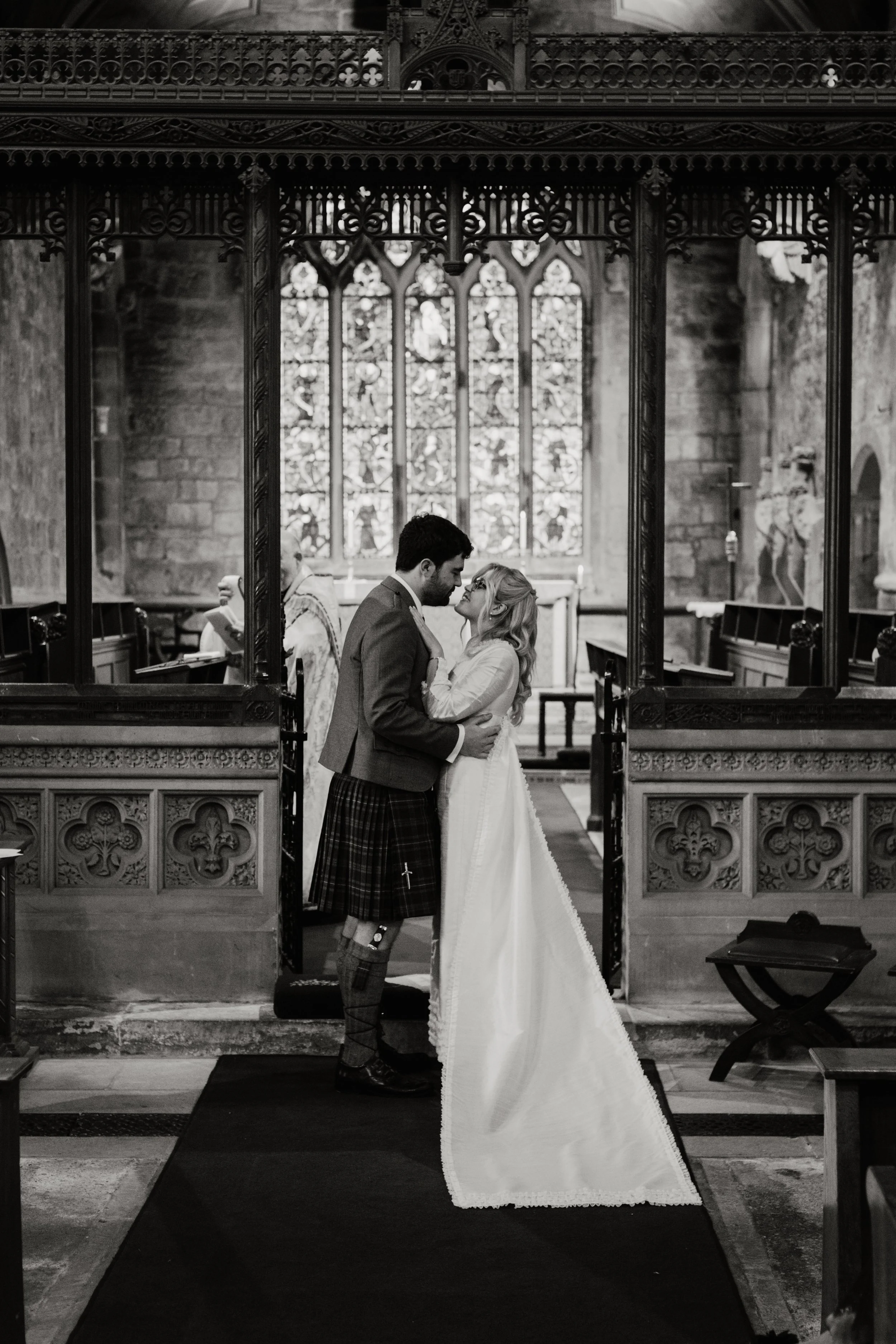 Kirsty & Josh -18.jpg