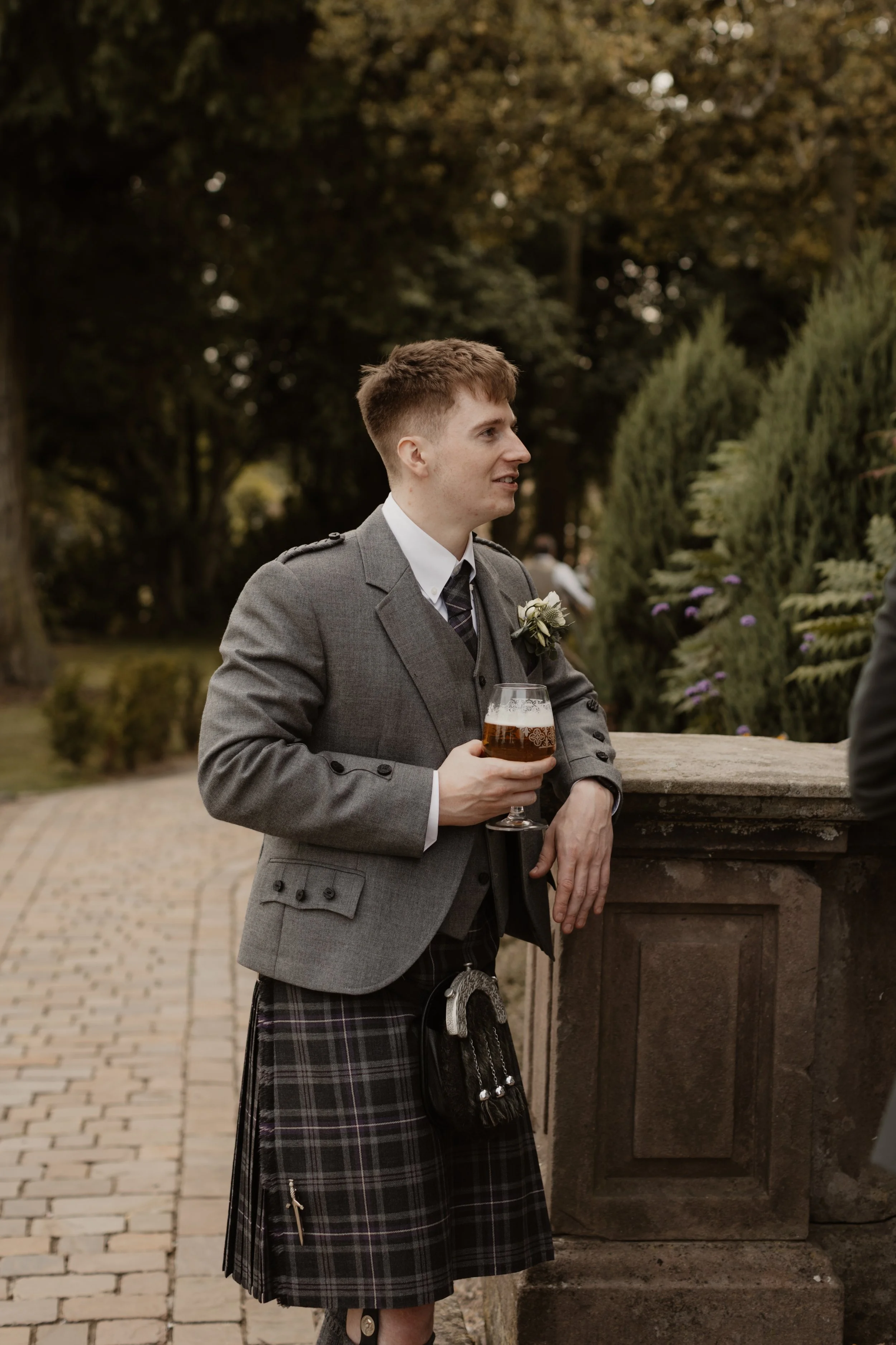 Kirsty & Josh -124.jpg