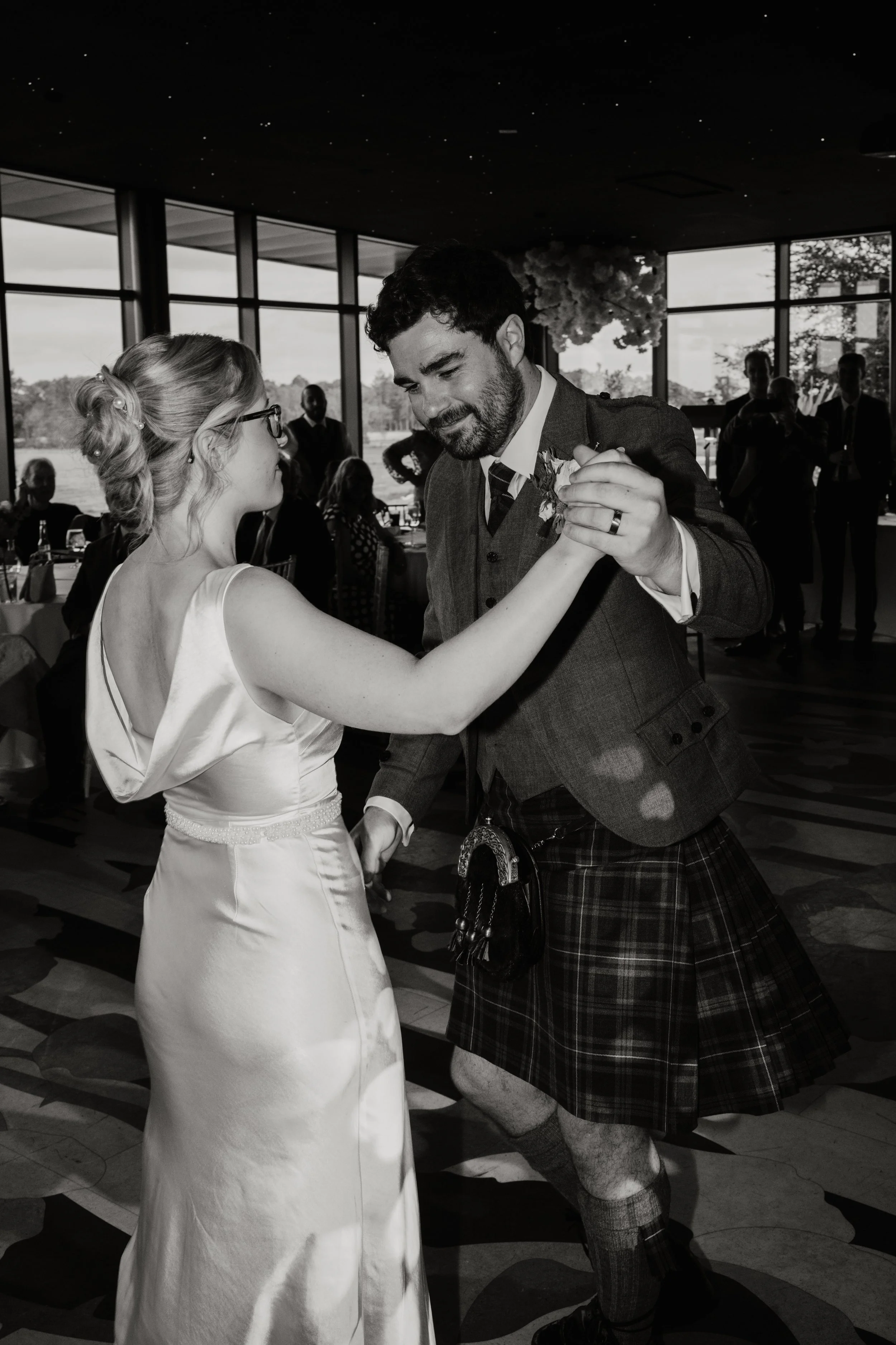 Kirsty & Josh -136.jpg