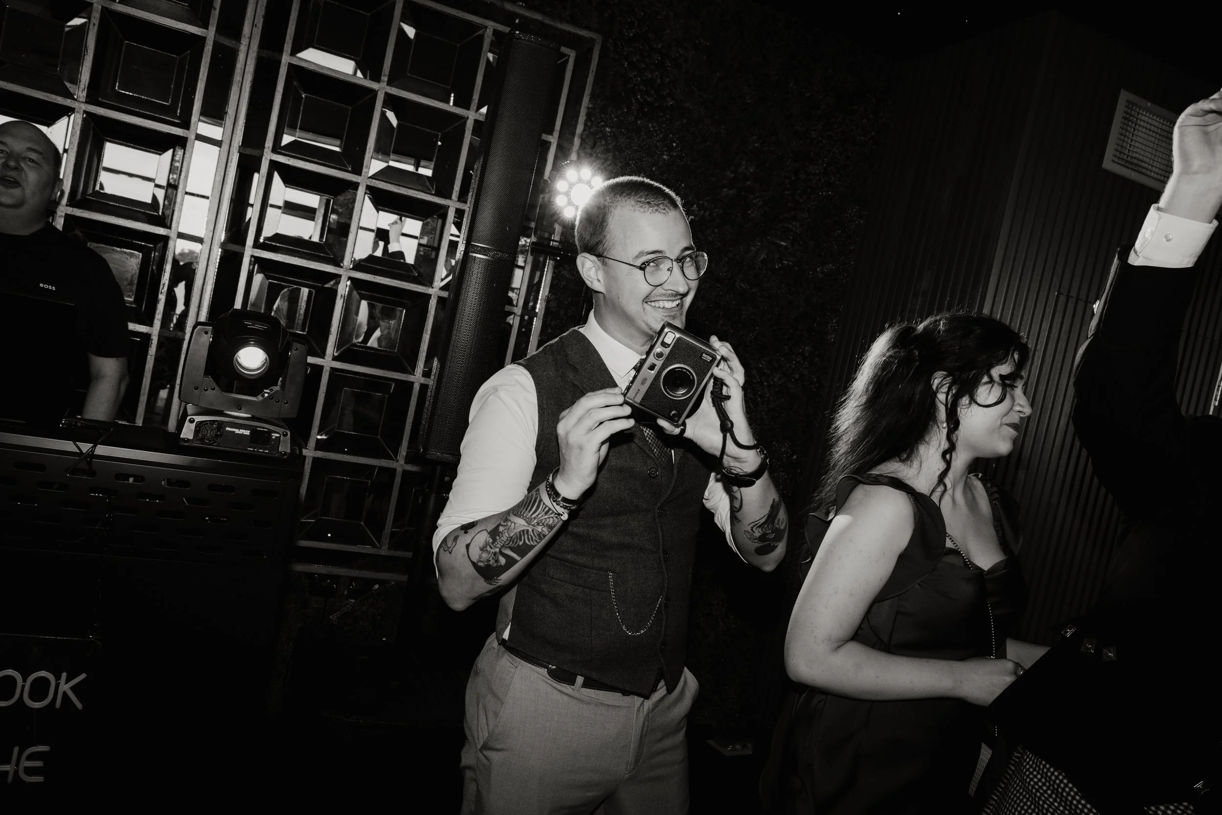 Kirsty & Josh -140.jpg