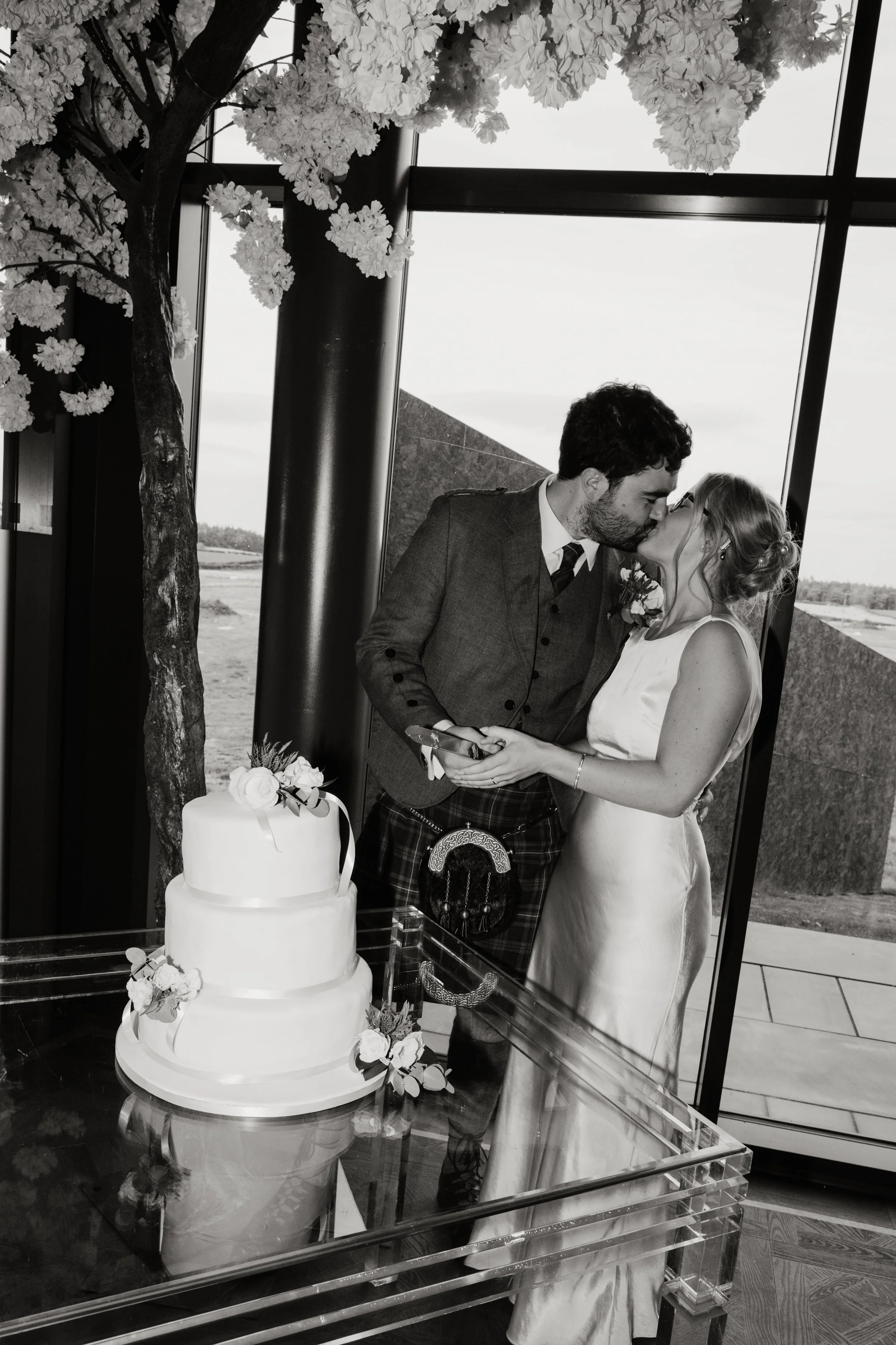 Kirsty & Josh -129.jpg