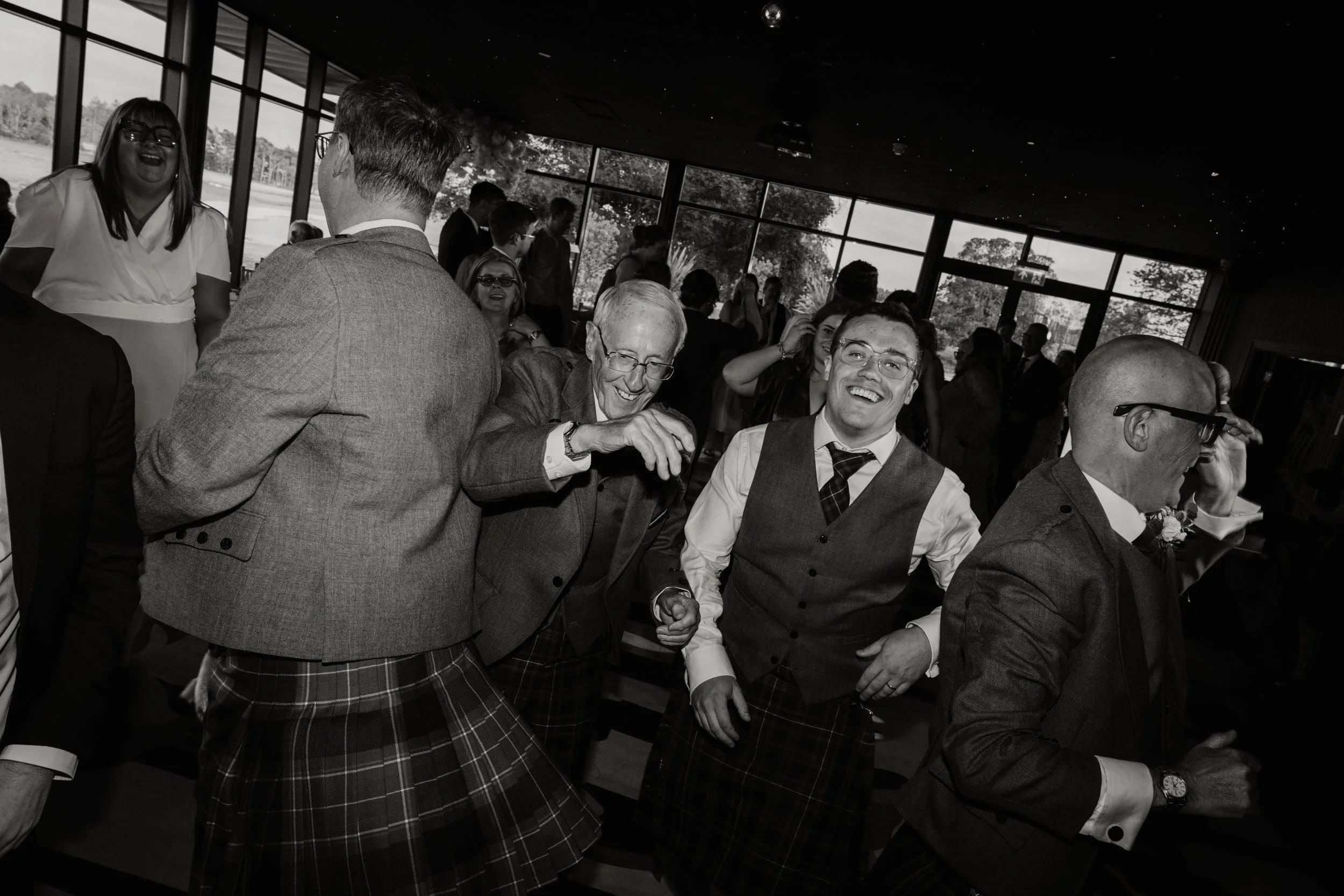 Kirsty & Josh -148.jpg