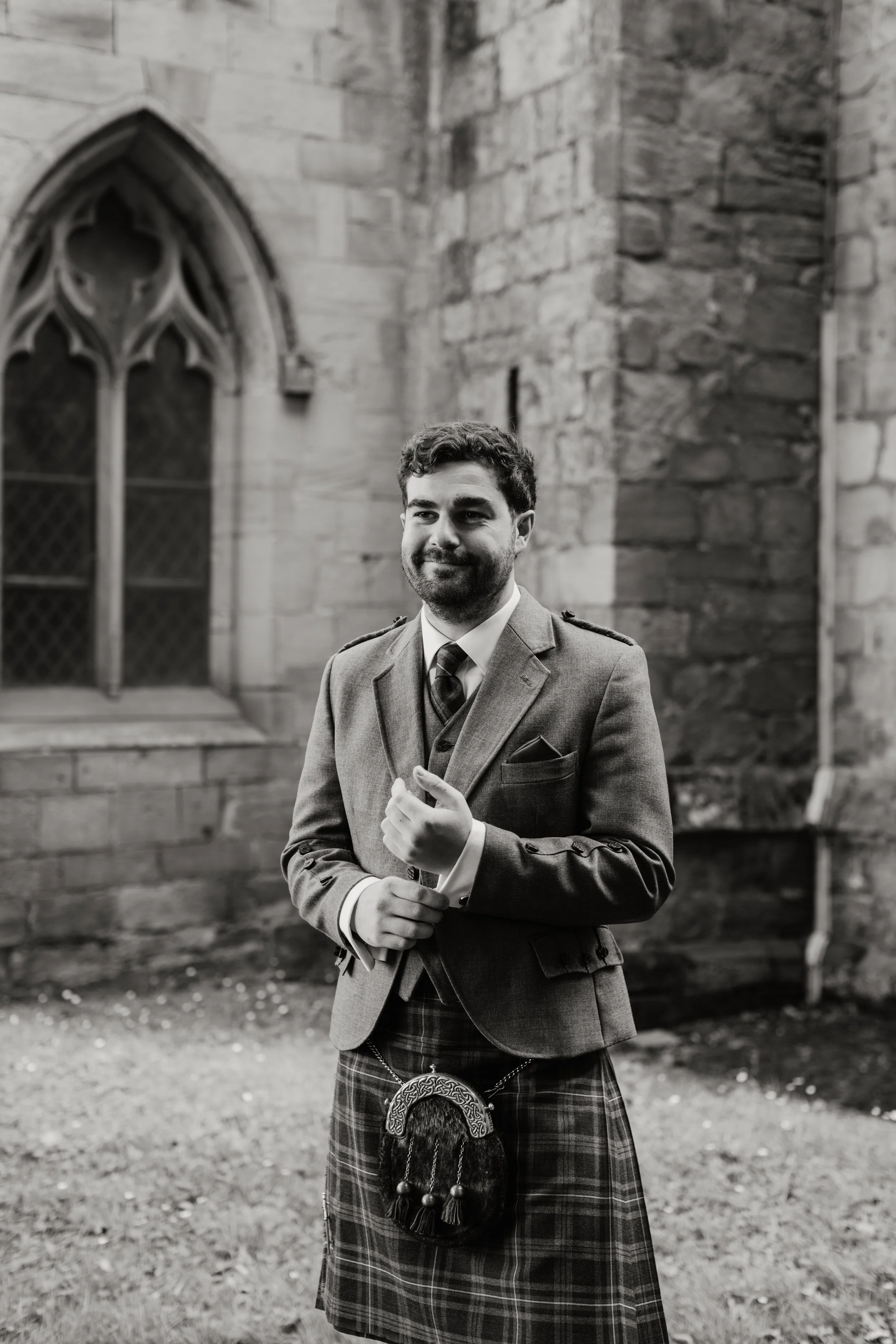 Kirsty & Josh -02.jpg