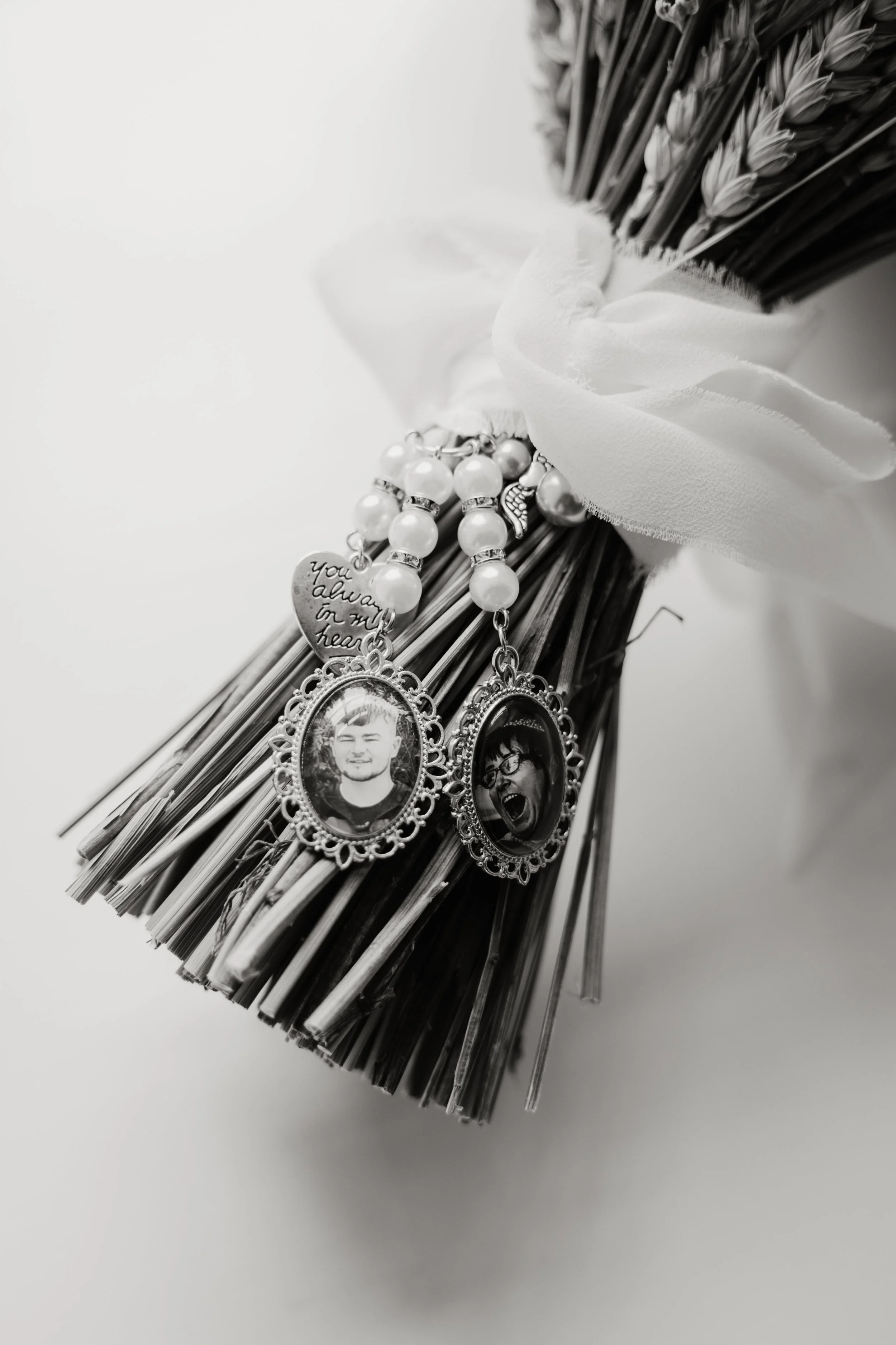 Chesley & Robson-019.jpg