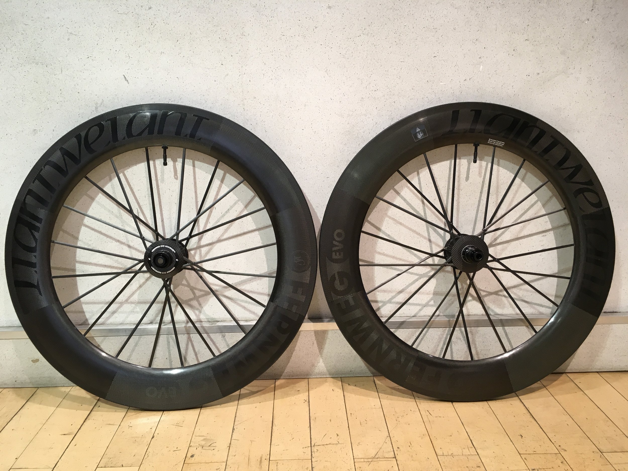 Lightweight Fernweg 85 Disc Schwarz