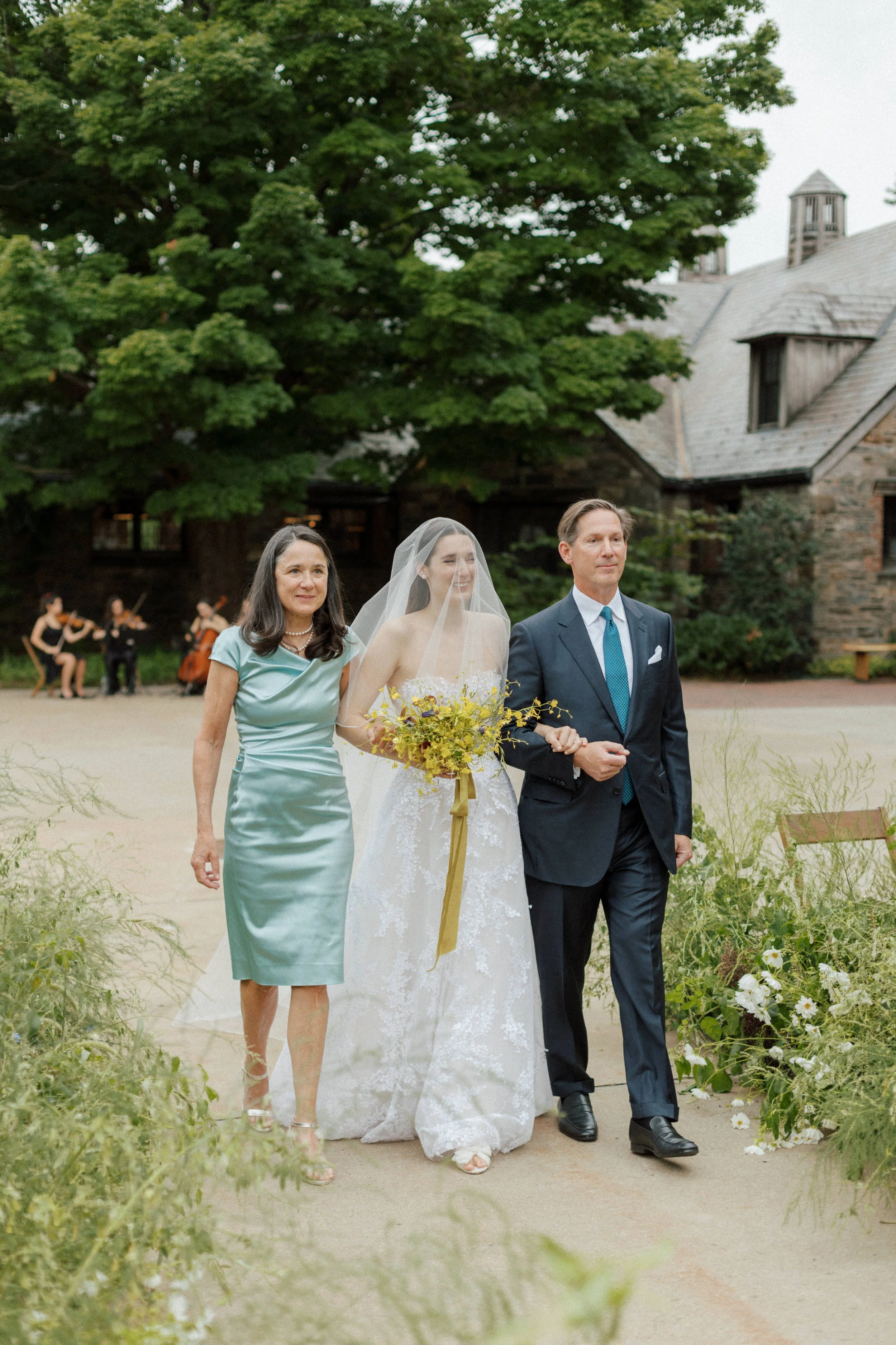 Blue-Hill-at-Stone-Barns-Wedding-LironErel-0041.jpg