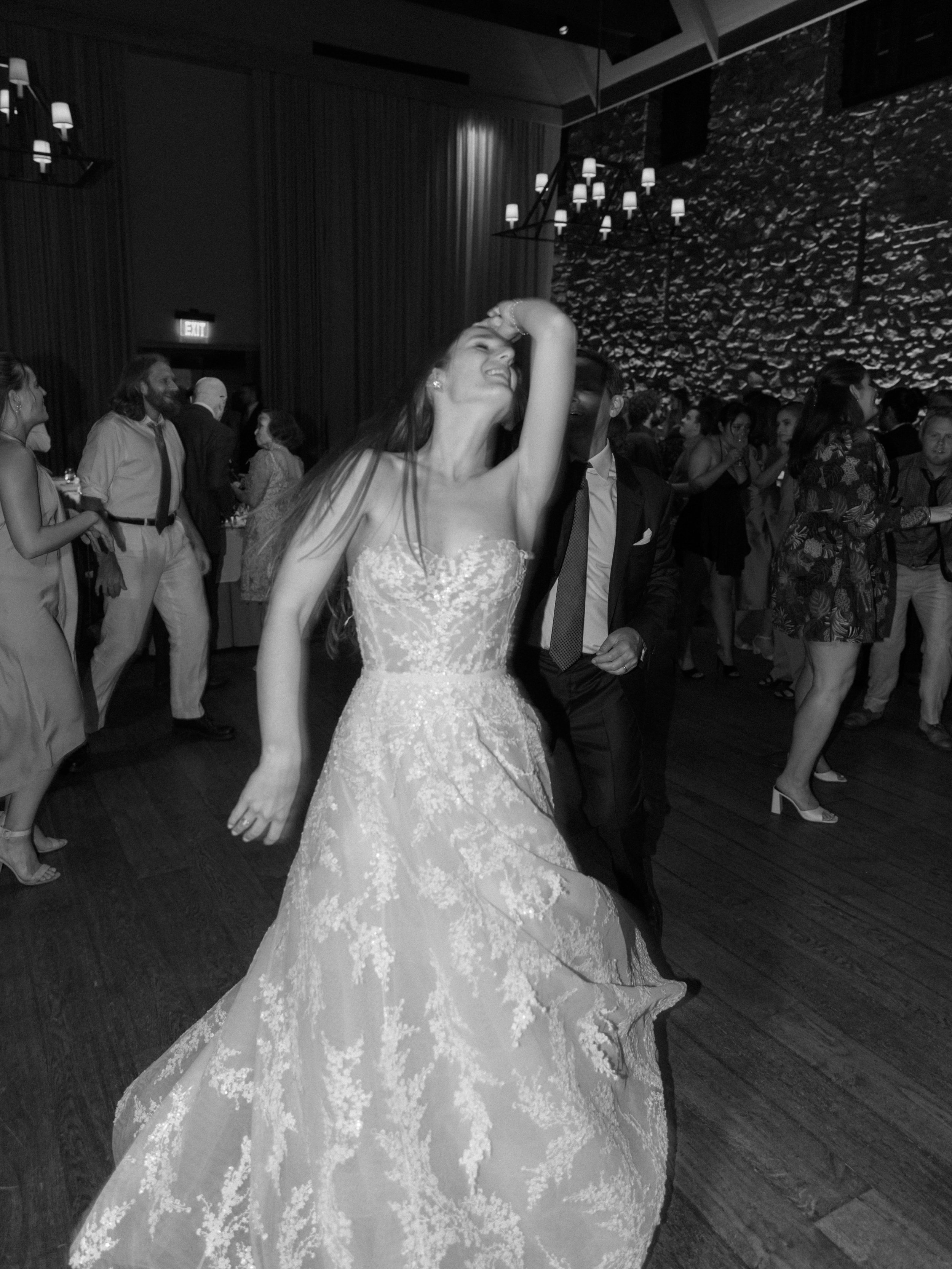Blue-Hill-at-Stone-Barns-Wedding-LironErel-0111.jpg