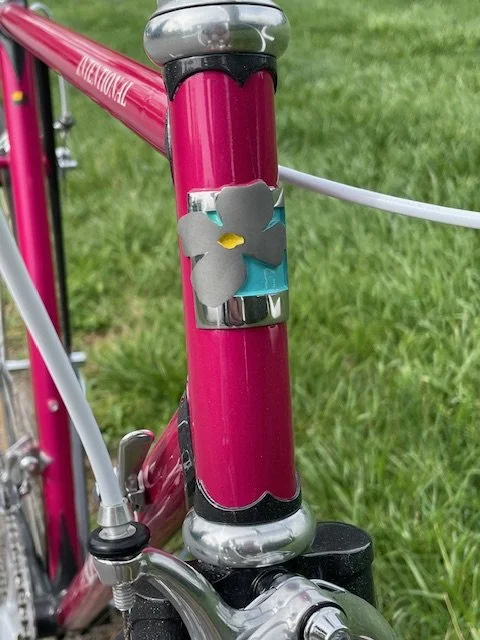 DogwoodCycleworx-vintage-race-bicycle-steel-frame-head-badge.jpeg