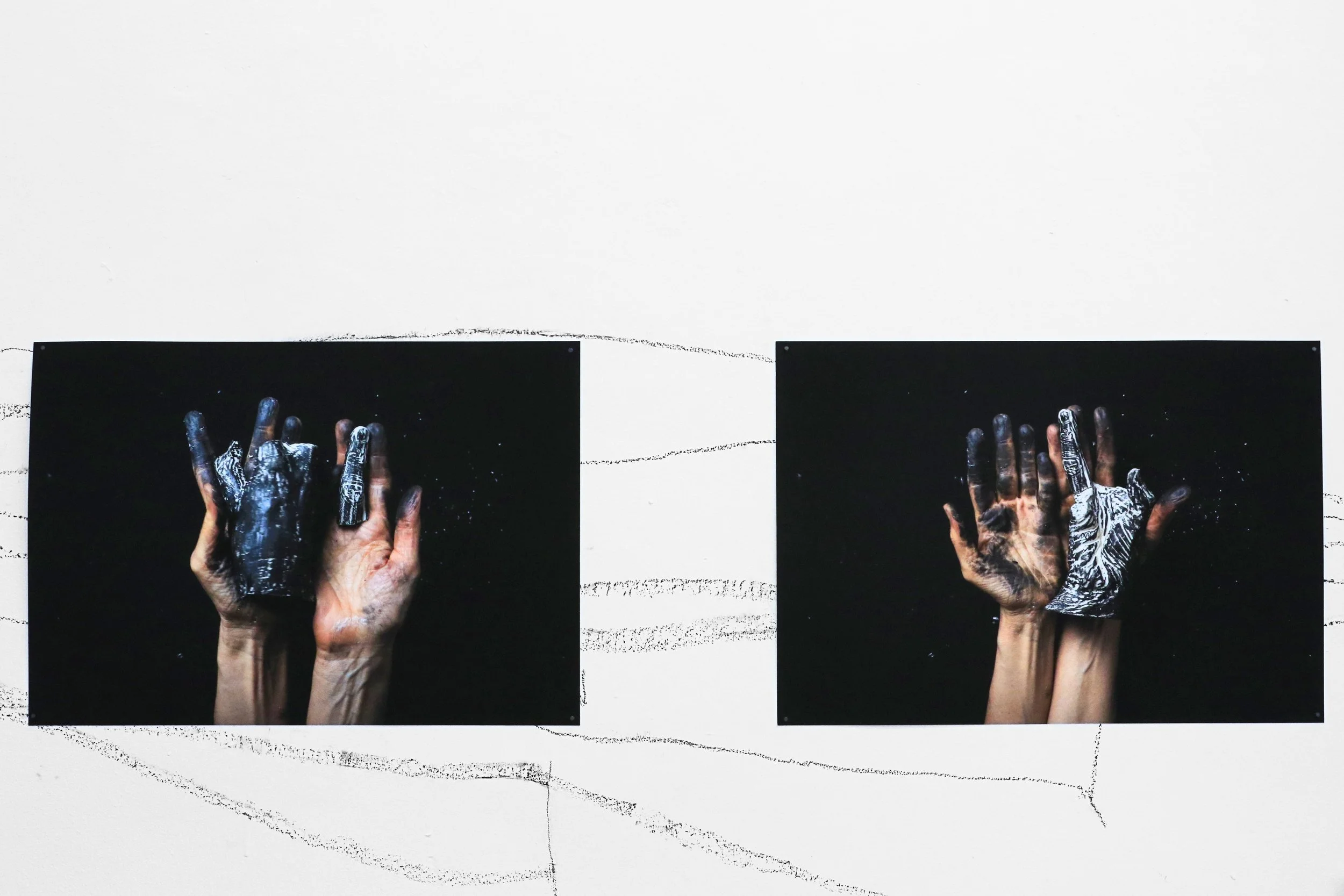 Ofri Cnaani, Dirty Hands I and II (dalla serie Minor Inscriptions), 2025, stampa digitale, cm 35x50