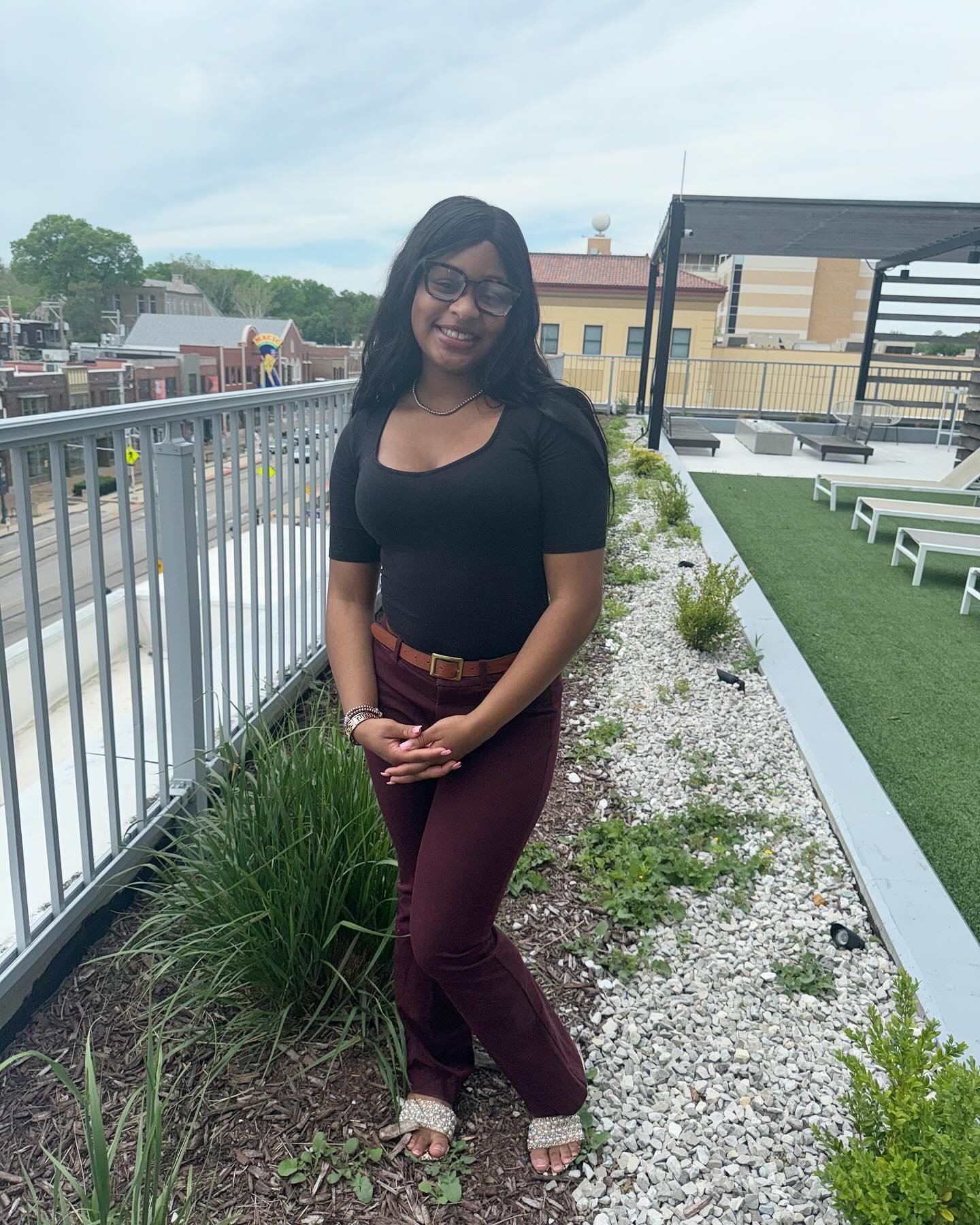 🚨 𝐌𝐞𝐞𝐭 𝐭𝐡𝐞 𝐓𝐞𝐚𝐦 🚨

Meet Kristi our Leasing Consultant ! You can catch her writing poetry in her free time!!! As well as cooking for her family! Make sure to stop by so she can welcome you to Everly on the Loop and show you around! 

#mee