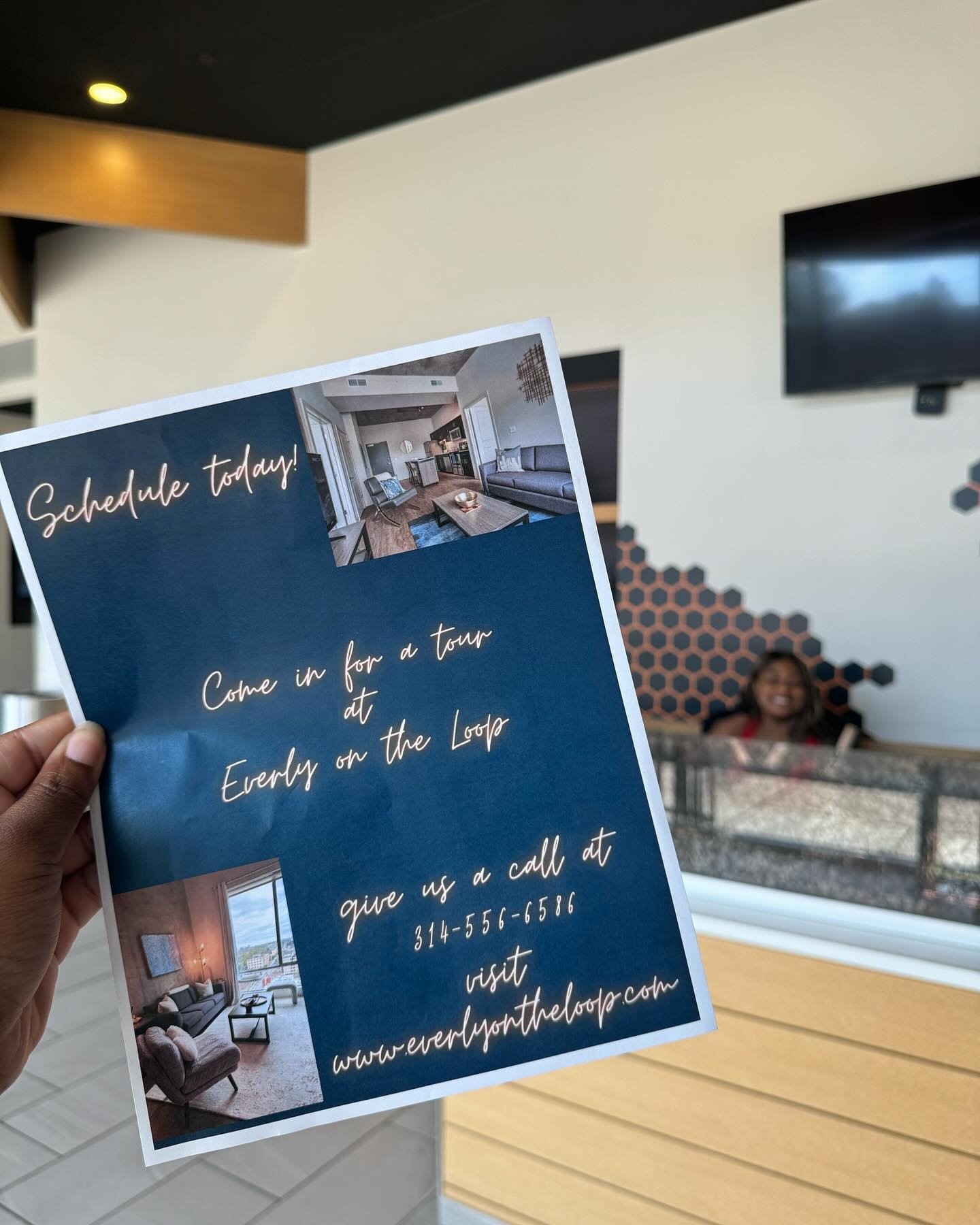 COME TOUR‼️‼️‼️

Give us call at 314-556-6586 to come look at your new home 🏡 😍

#washu #slu #home #studnethousing #stl #loop #delmar #apartments #highrise