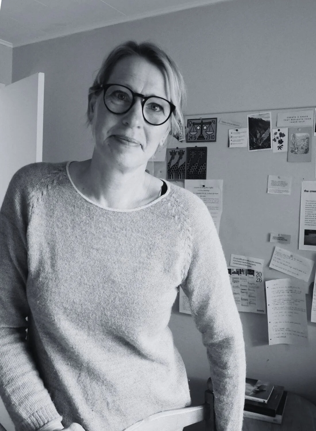 Creative coach from Creators Process in her office