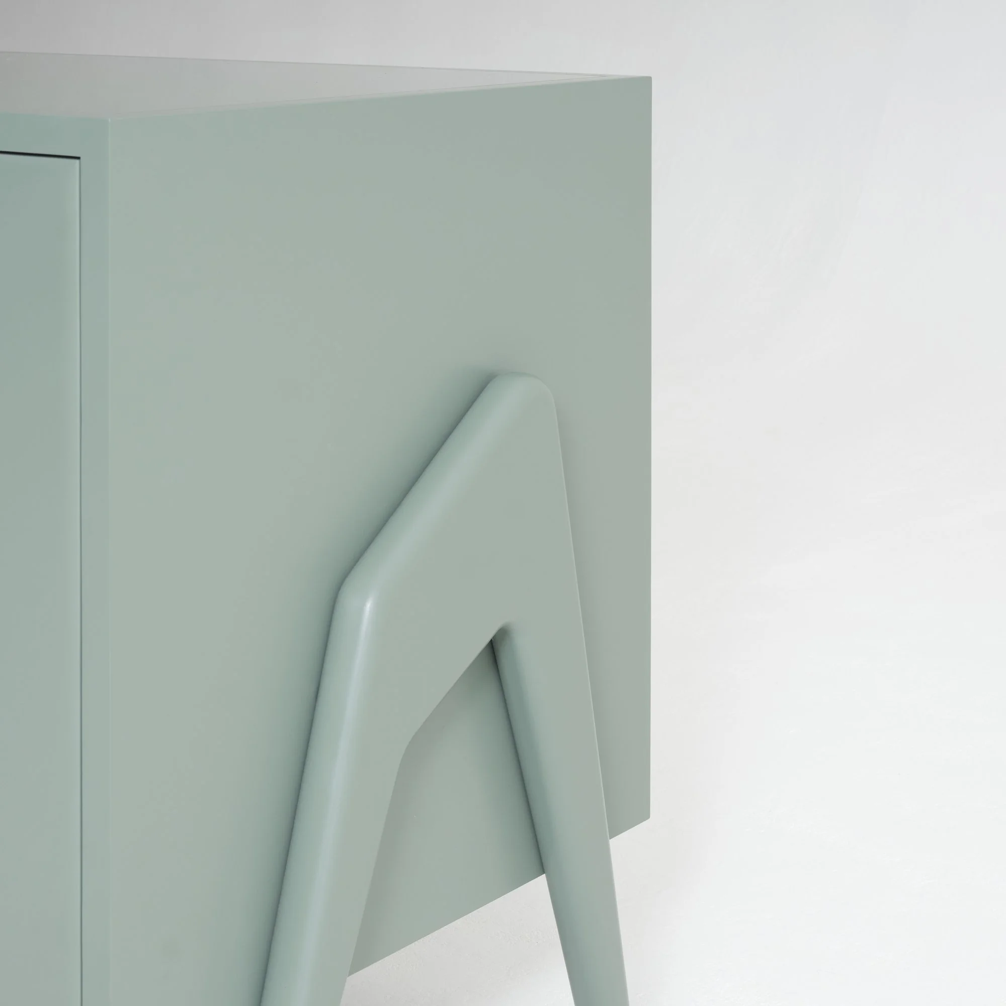 17209_Valentina Cabinet_07_LR_Fiona McDoanld.jpg