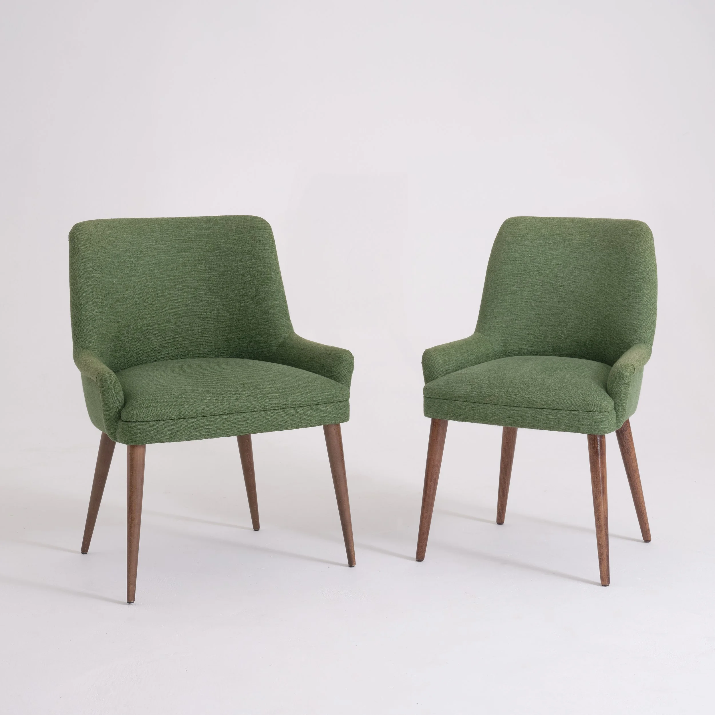 Ivy-Chair-Ruby-Chair-HR-Fiona-McDonald-01.jpg