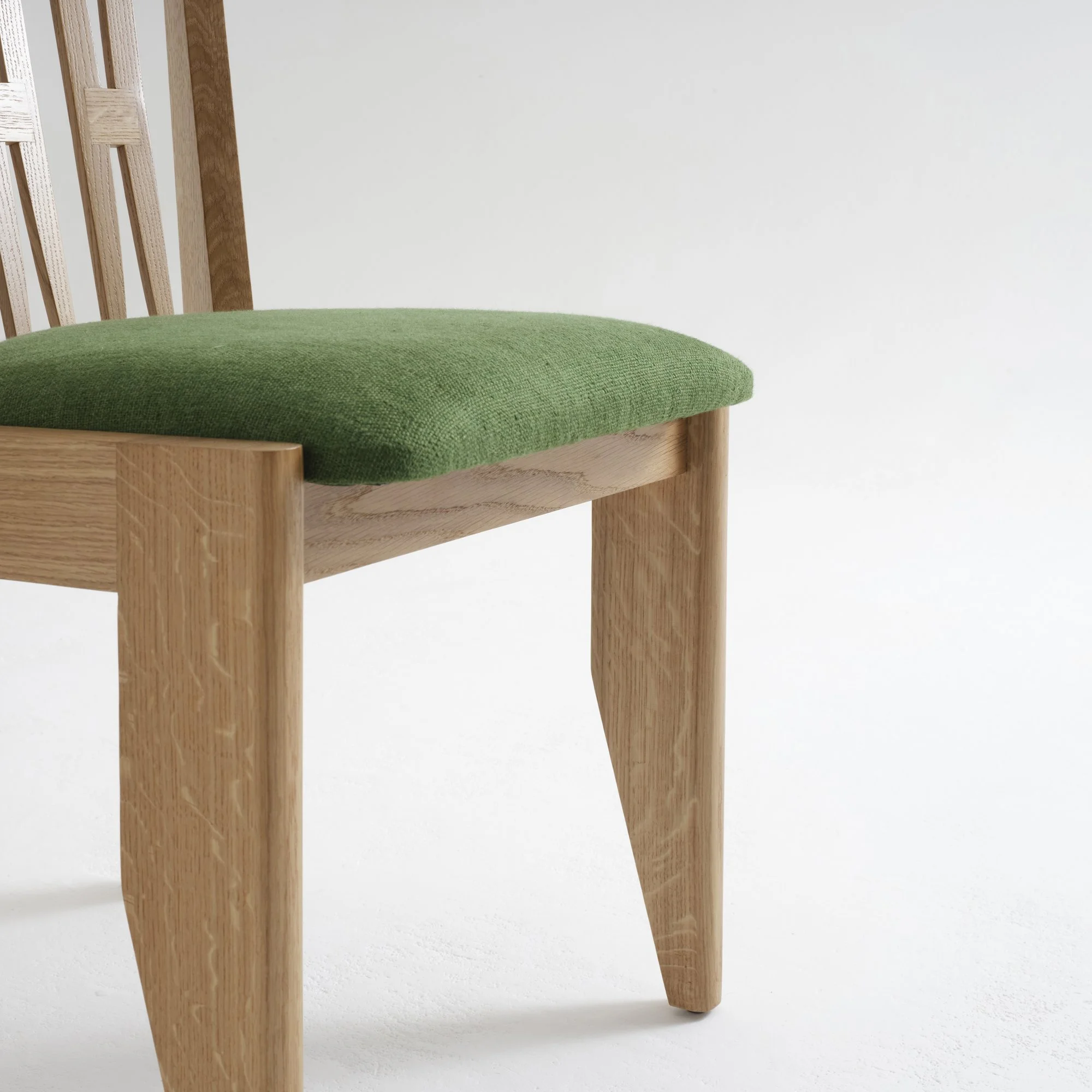 17187_Edith Chair_03_LR_Fiona McDoanld.jpg