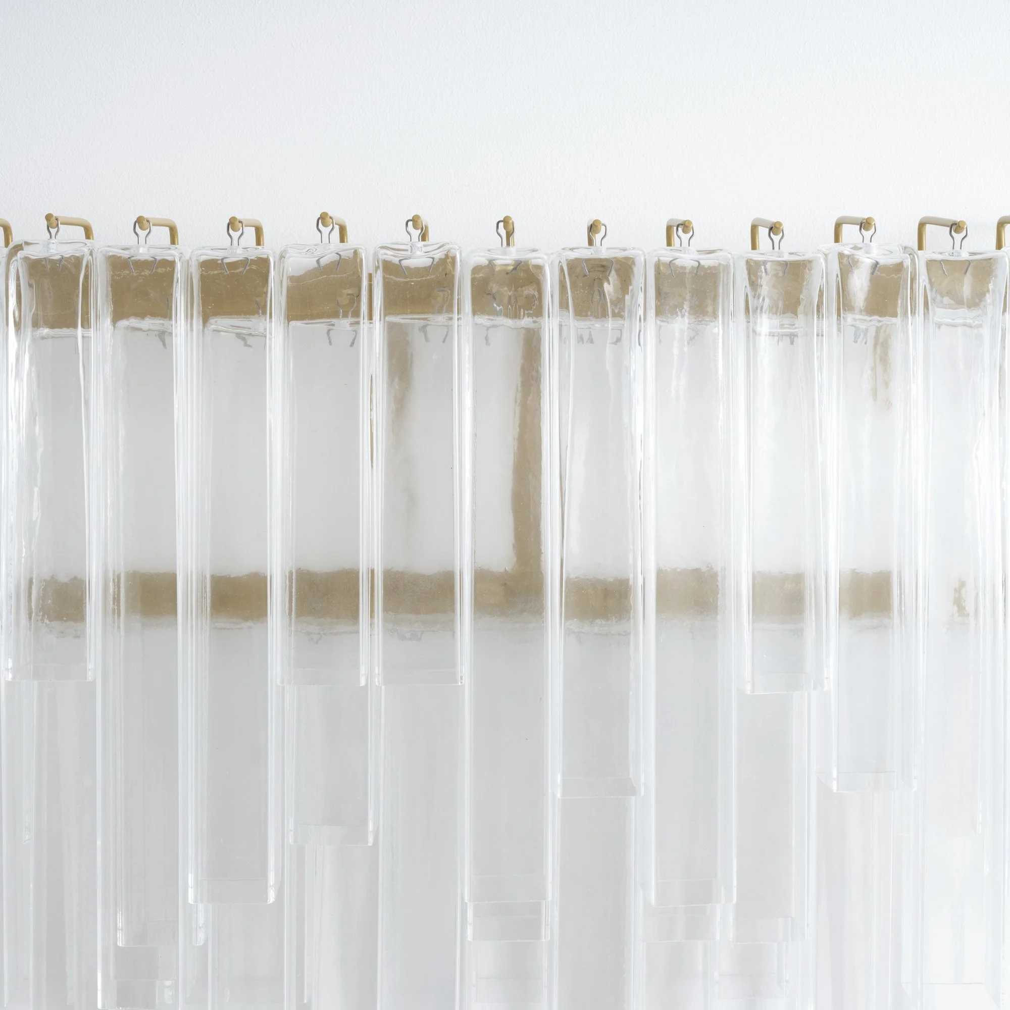 17105_Thea Wall Light_Crystal_Wide_02_LR_Fiona McDoanld.jpg