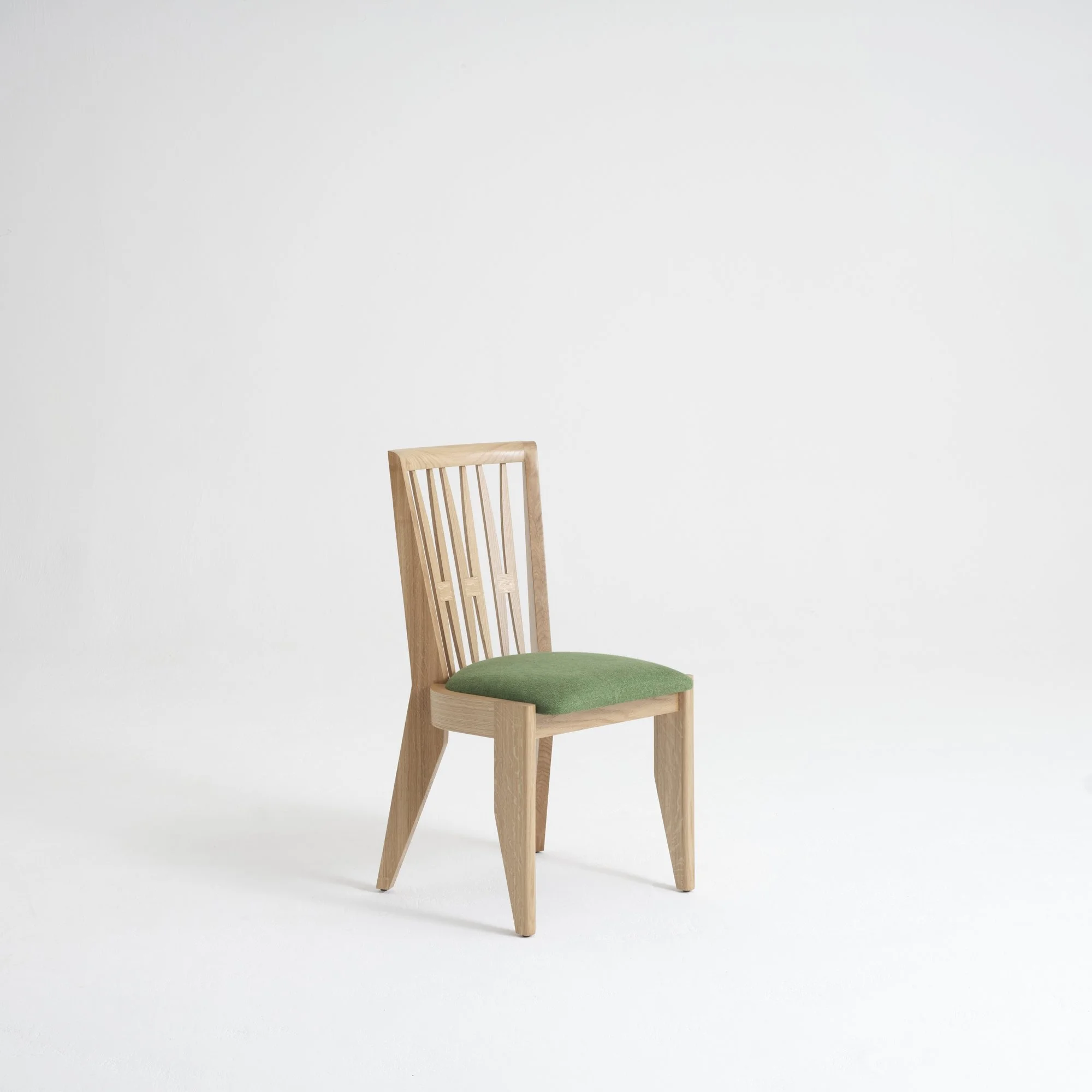 Edith Chair_14_LR_Fiona McDonald.jpg