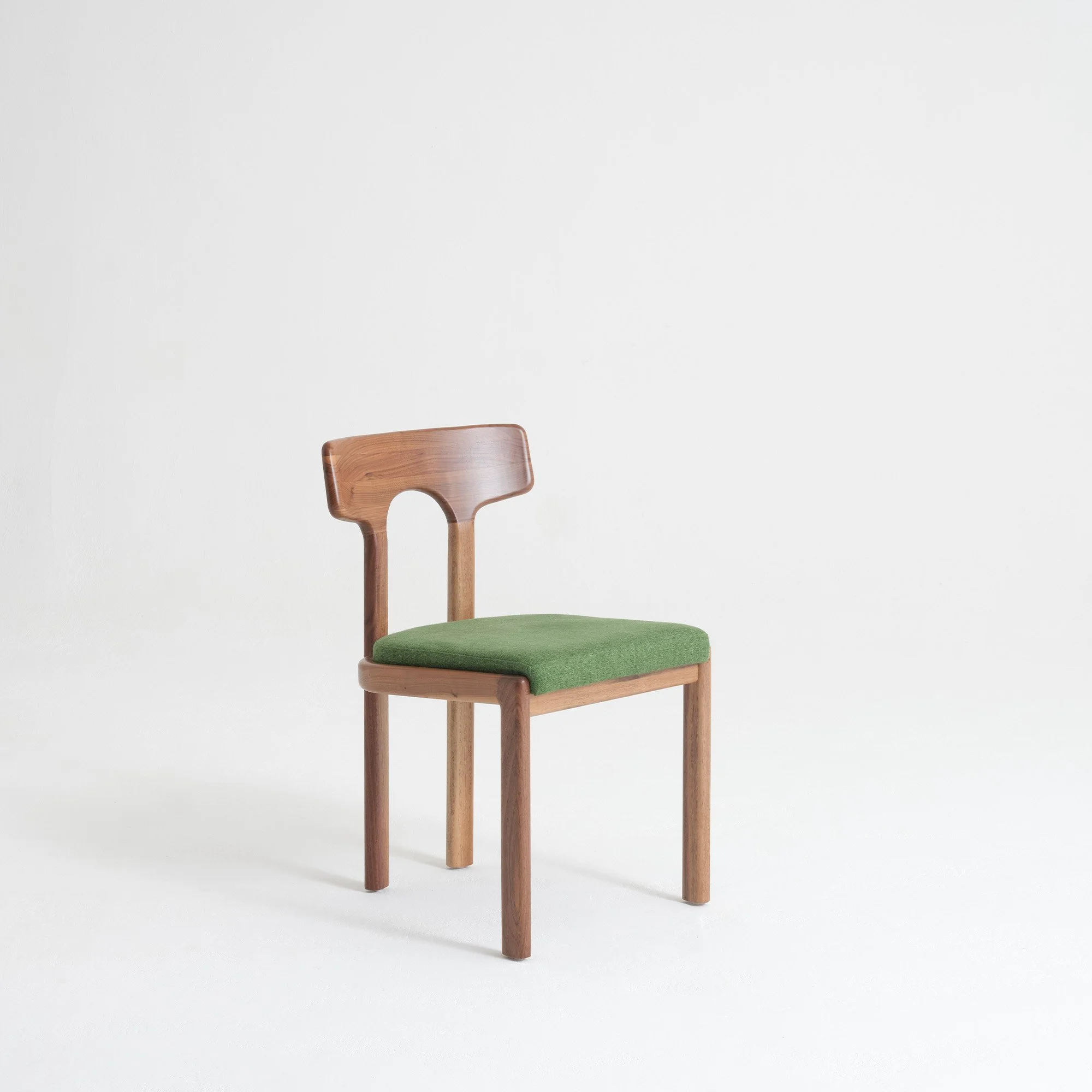 Nova Chair | Upholstered