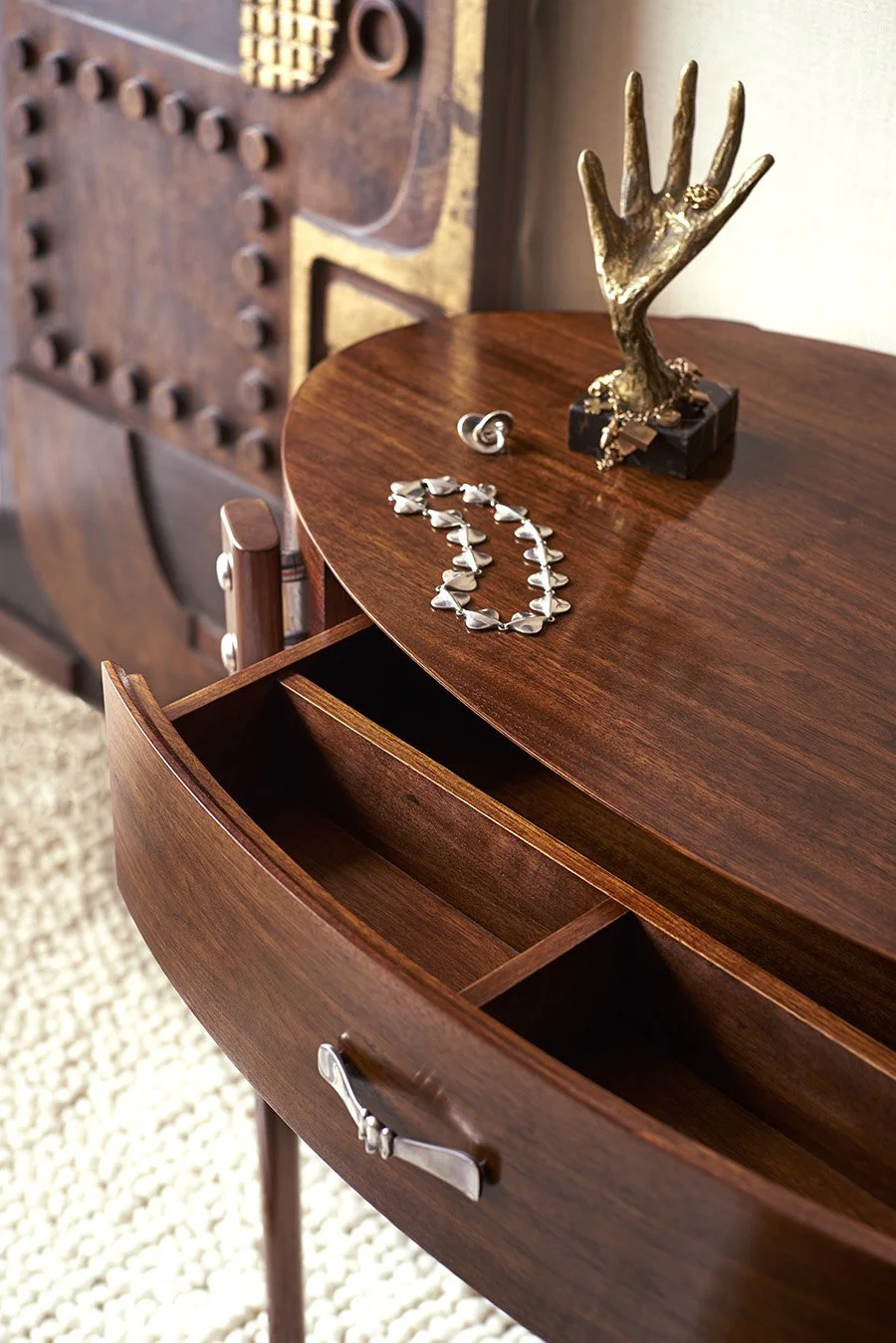 Daphne Dressing Table 3.jpg